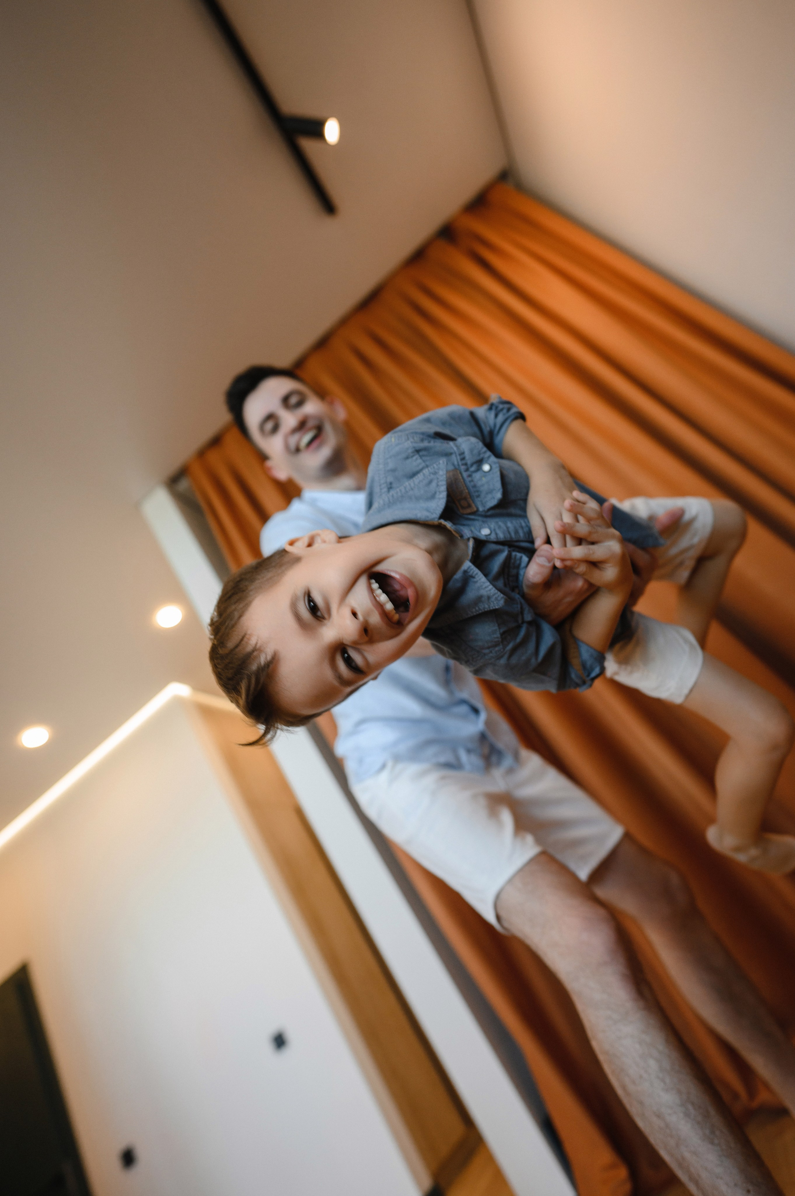 Семейная фотосессия дома