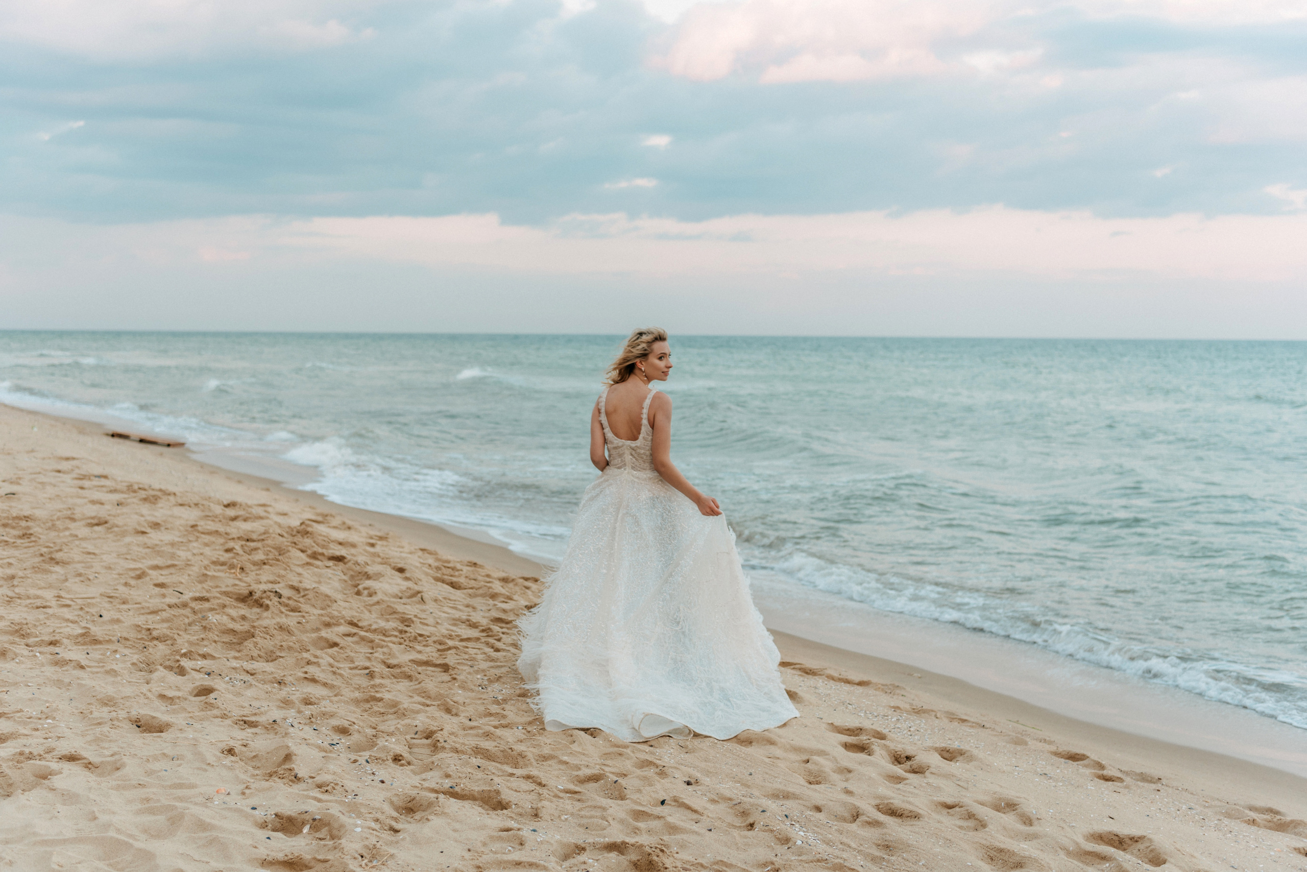 Под куполом