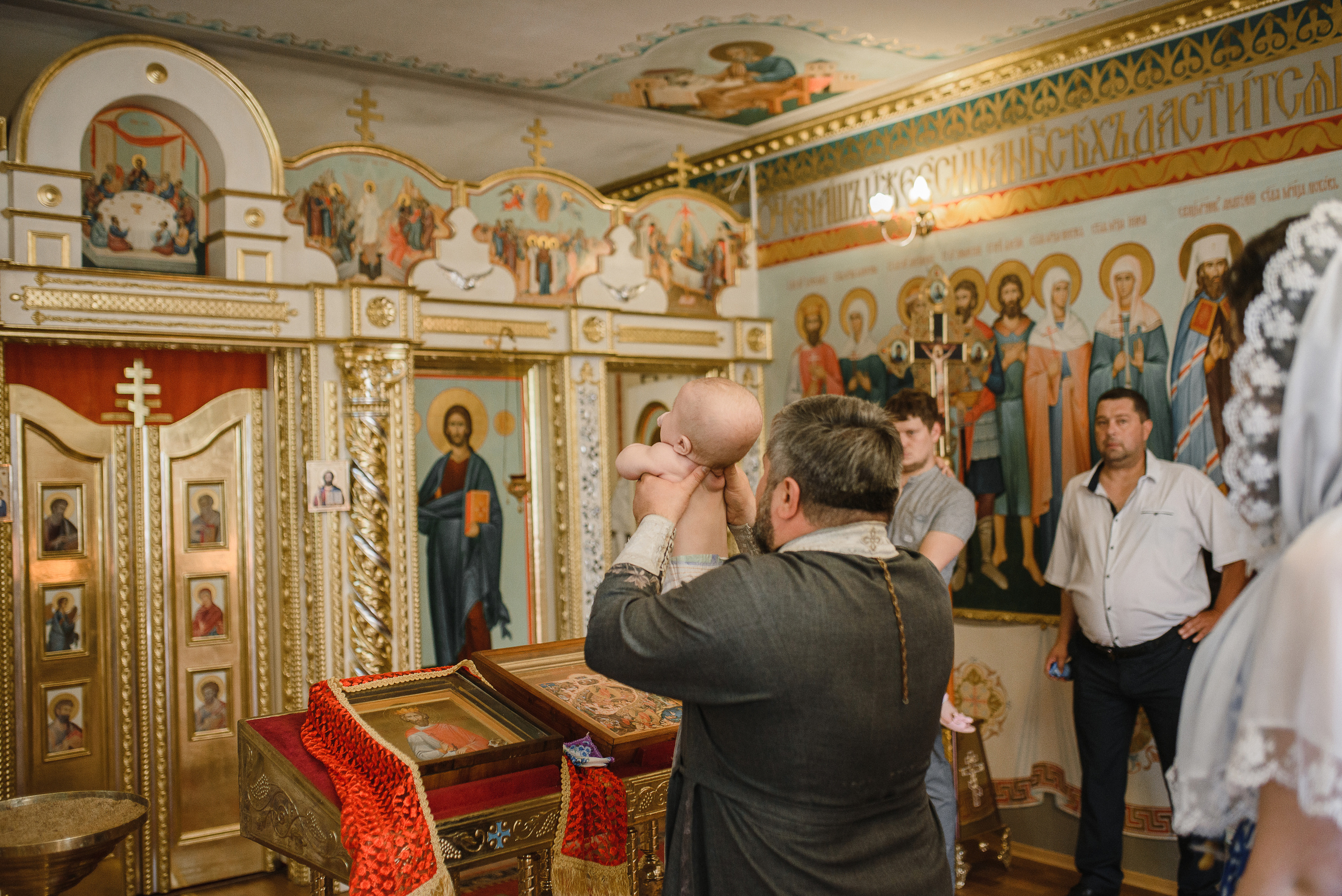 Крестины Кирилла собор Марии Магдалины