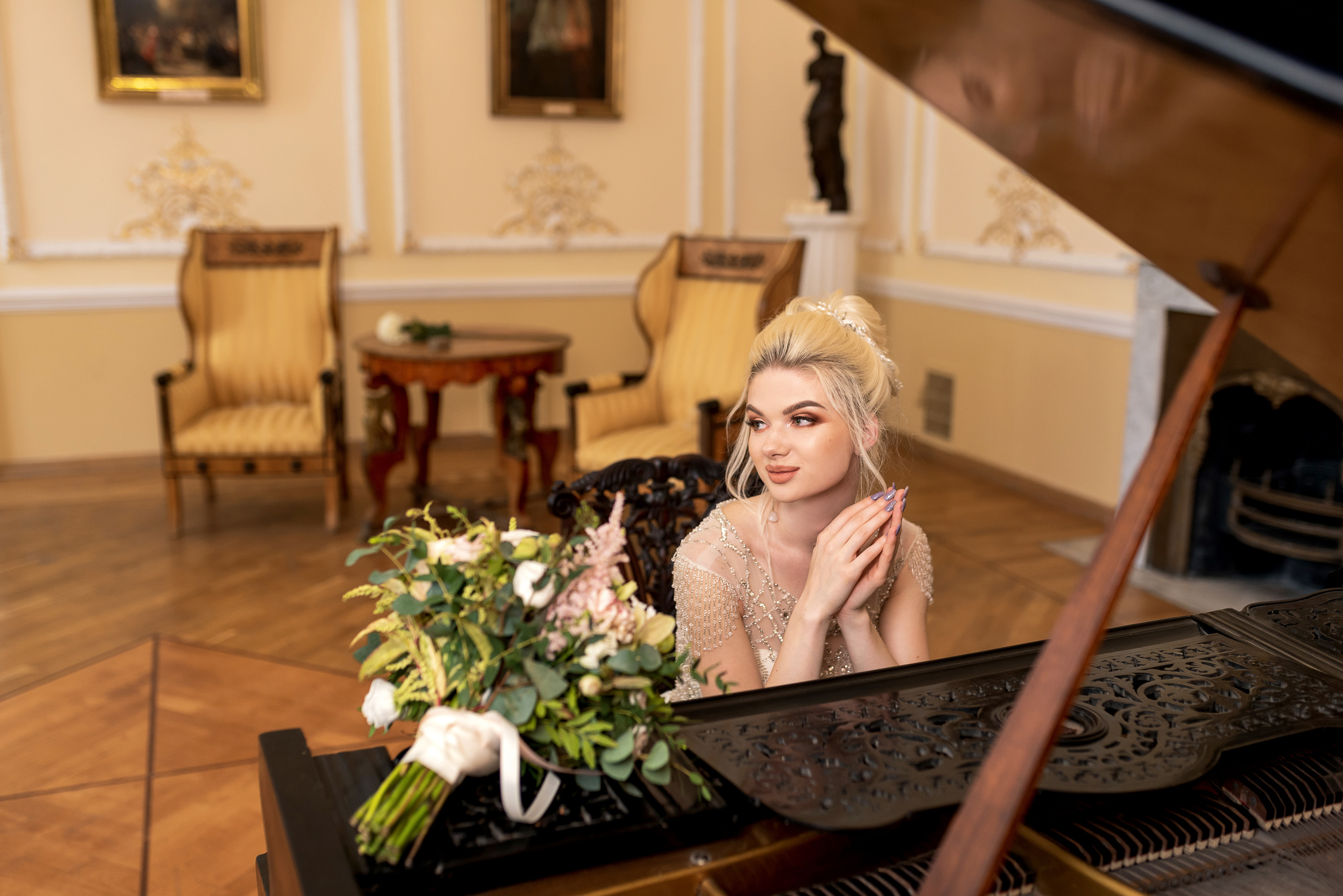 В музее Западного и восточного искусства