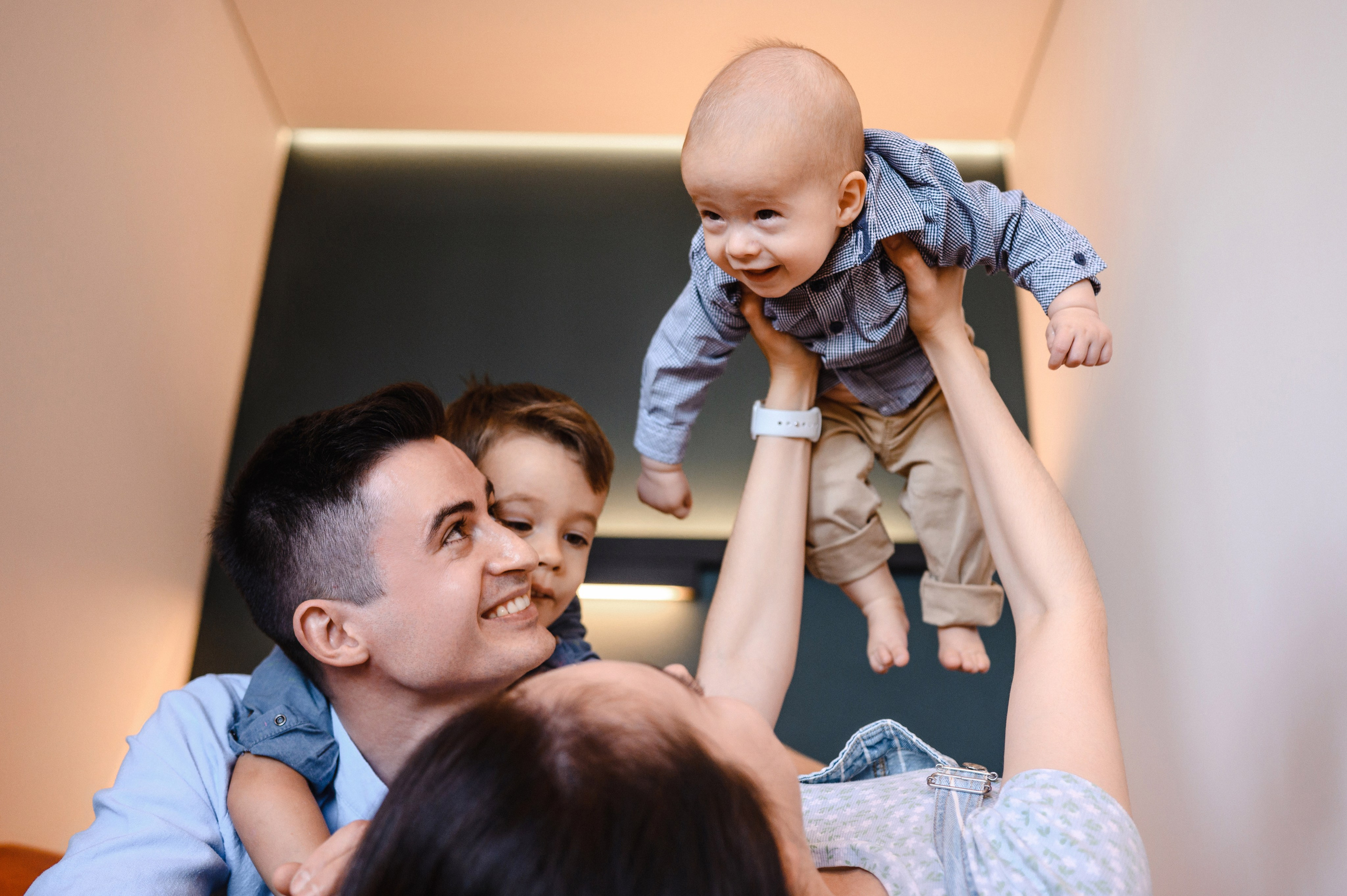 Семейная фотосессия дома