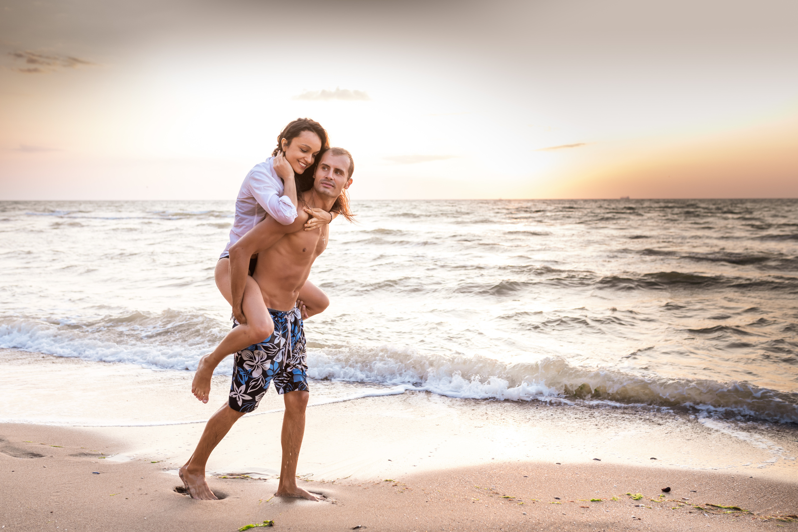 Санжейка, рассвет, Лена и Артём