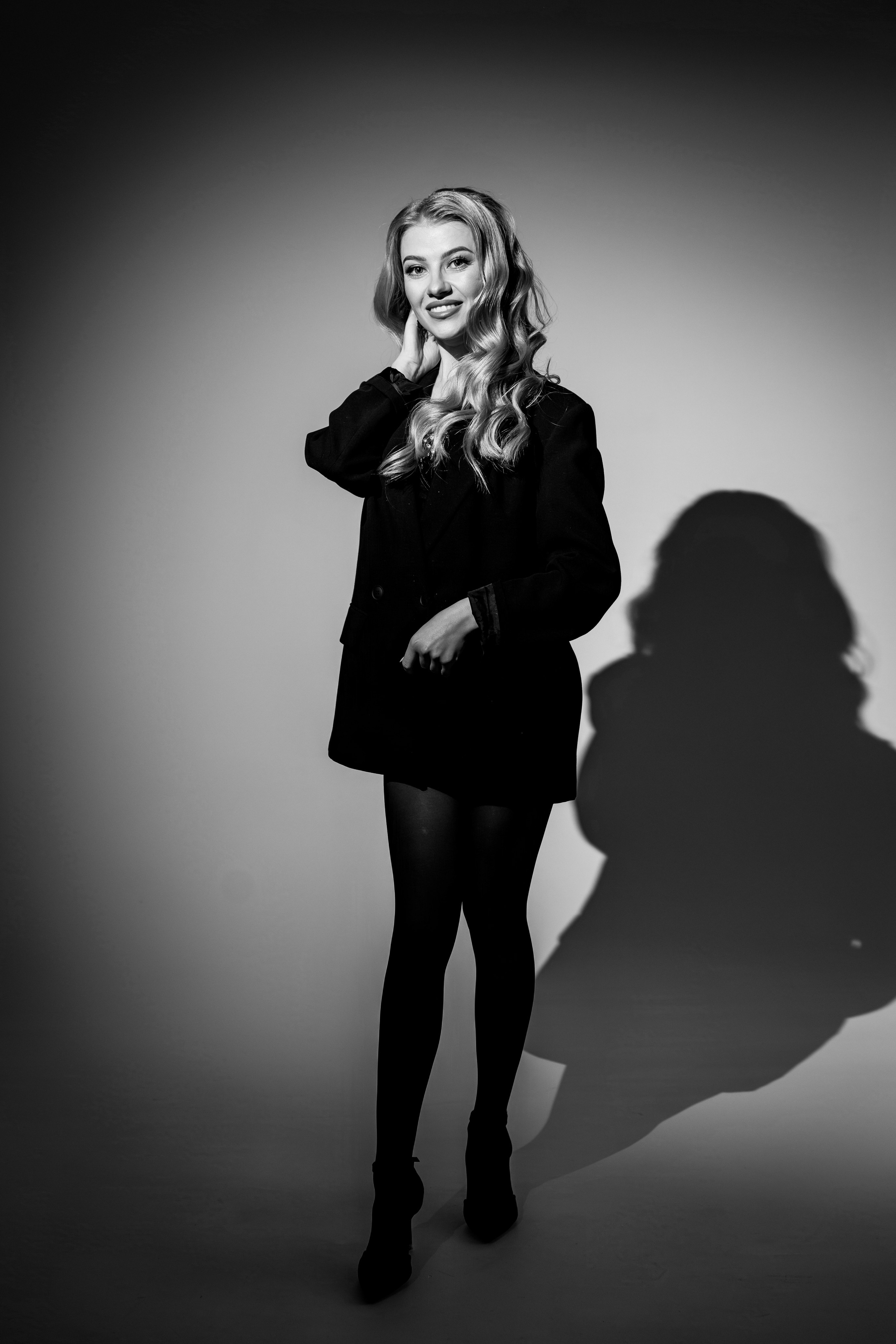 Індивідуальна фотосесія Ані. Ваш фотограф в Іллінцях, Вінниці, Немирові та Липовці