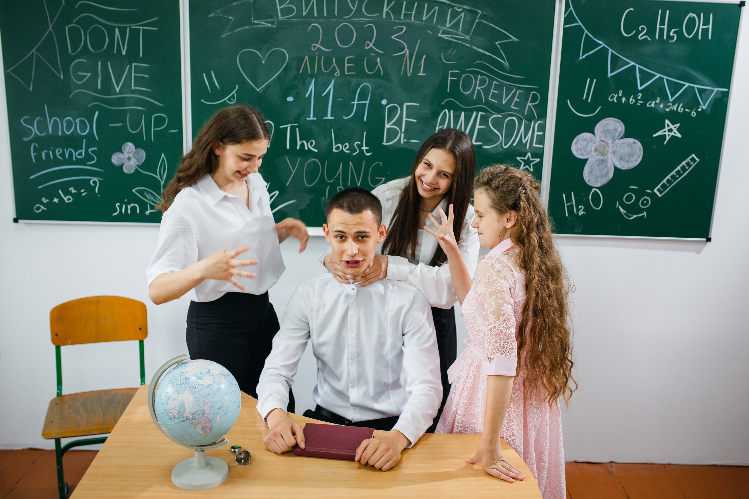 шкільний фотограф вінниця, фотограф вінниця, фотограф іллінці, фотограф немирів, фотограф гайсин, фотограф липовець, випуск 2024 випуск вінниця, випускний. останній дзвоник вінниця, випускний вінниця, фотограф оратів