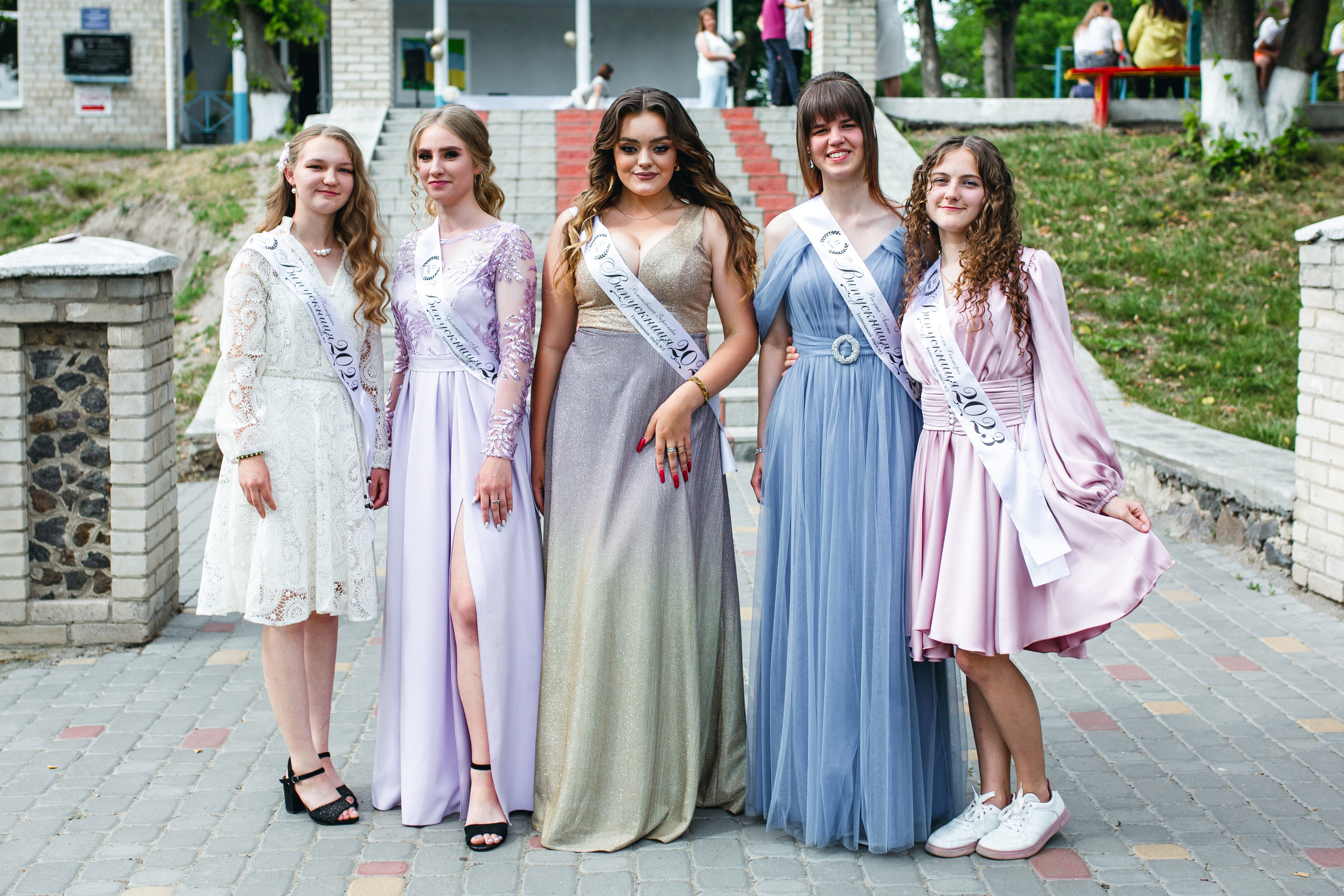 шкільний фотограф вінниця, фотограф вінниця, фотограф іллінці, фотограф немирів, фотограф гайсин, фотограф липовець, випуск 2024 випуск вінниця, випускний. останній дзвоник вінниця, випускний вінниця, фотограф оратів