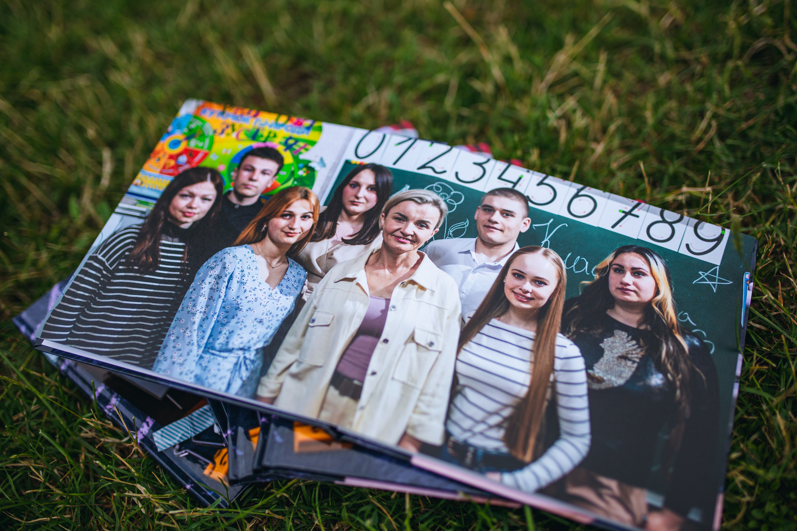 Випускні & Шкільні фотосесії. Ваш фотограф в Іллінцях, Вінниці, Немирові та Липовці