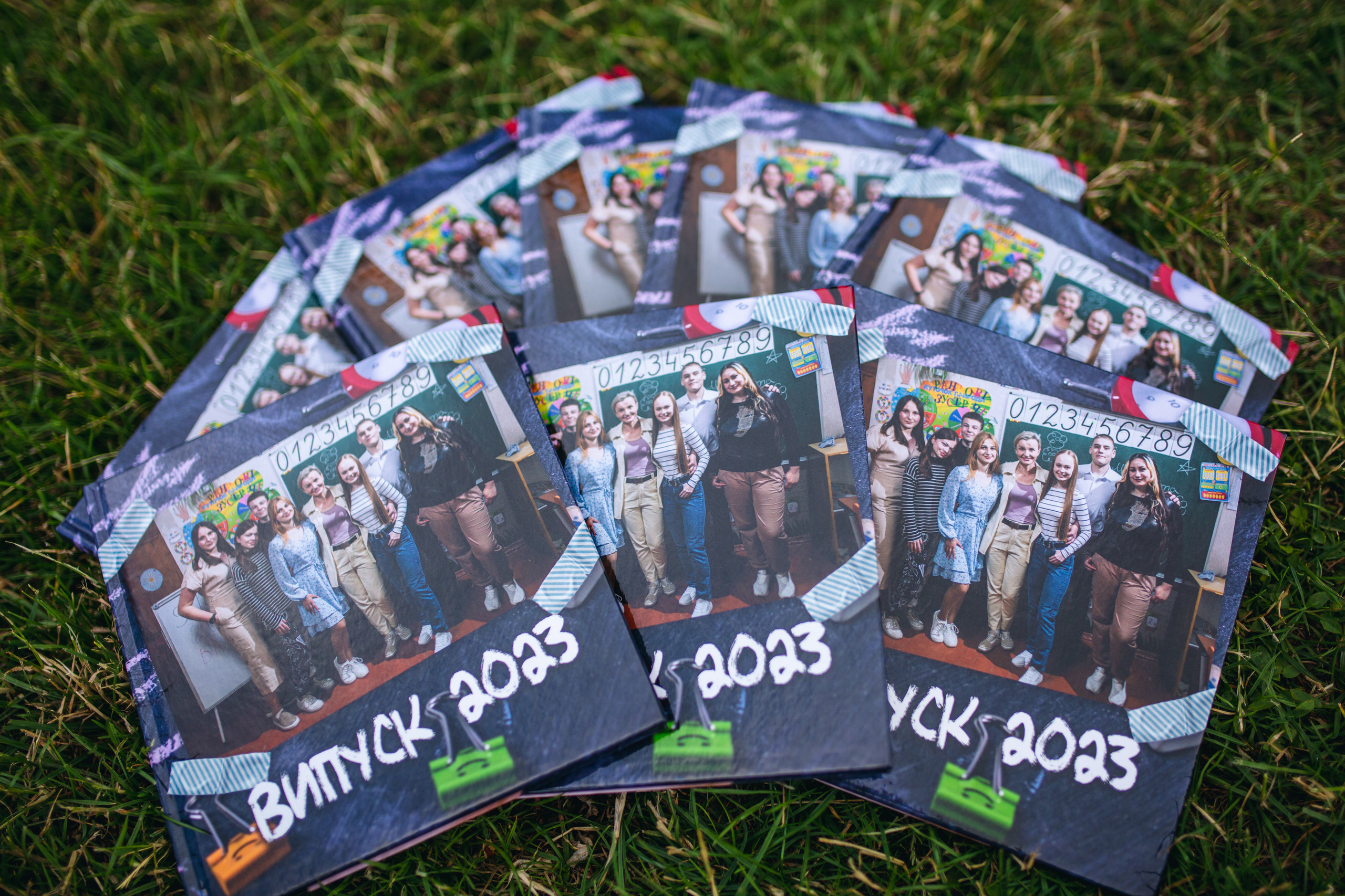 Випускні & Шкільні фотосесії. Ваш фотограф в Іллінцях, Вінниці, Немирові та Липовці