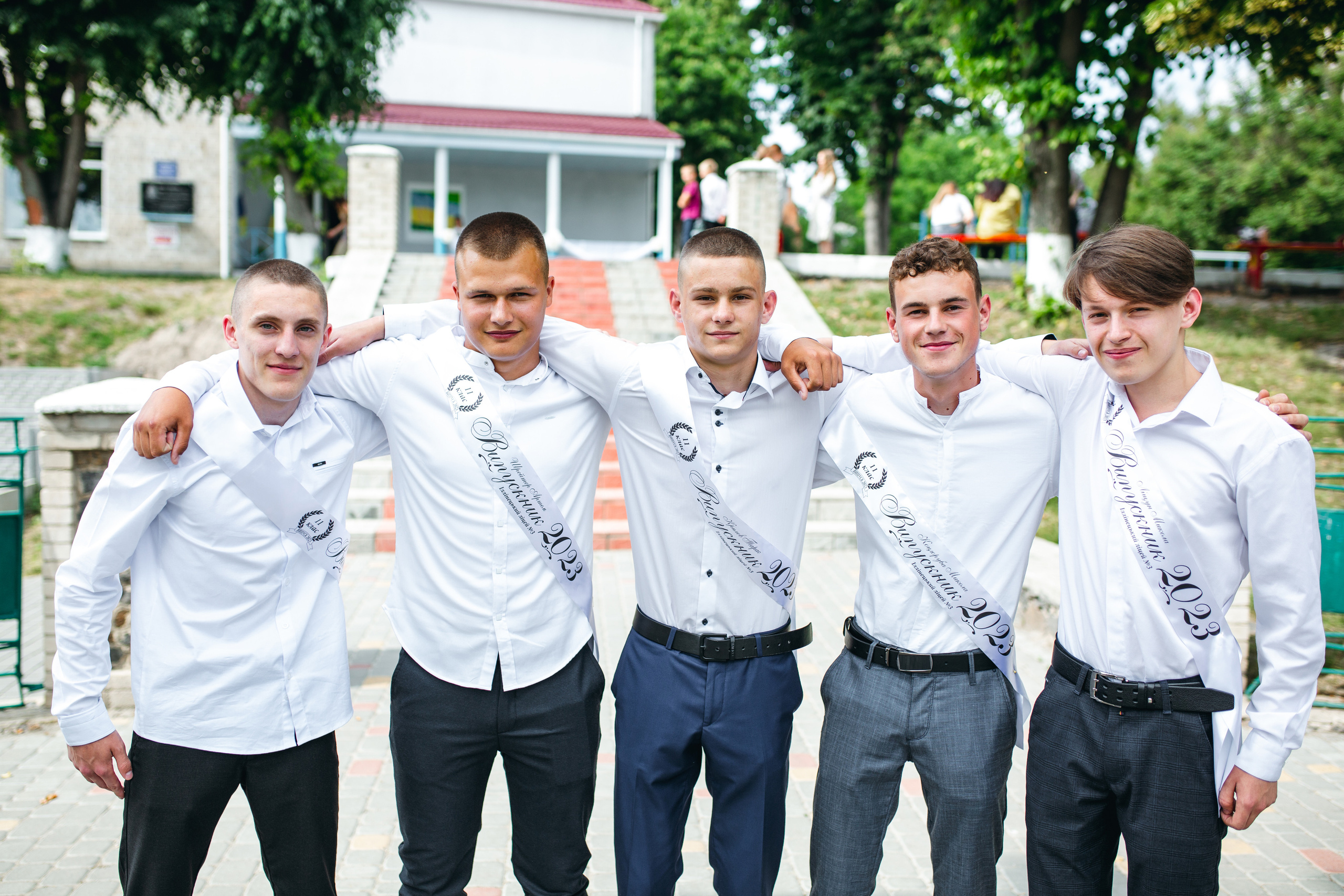 шкільний фотограф вінниця, фотограф вінниця, фотограф іллінці, фотограф немирів, фотограф гайсин, фотограф липовець, випуск 2024 випуск вінниця, випускний. останній дзвоник вінниця, випускний вінниця, фотограф оратів