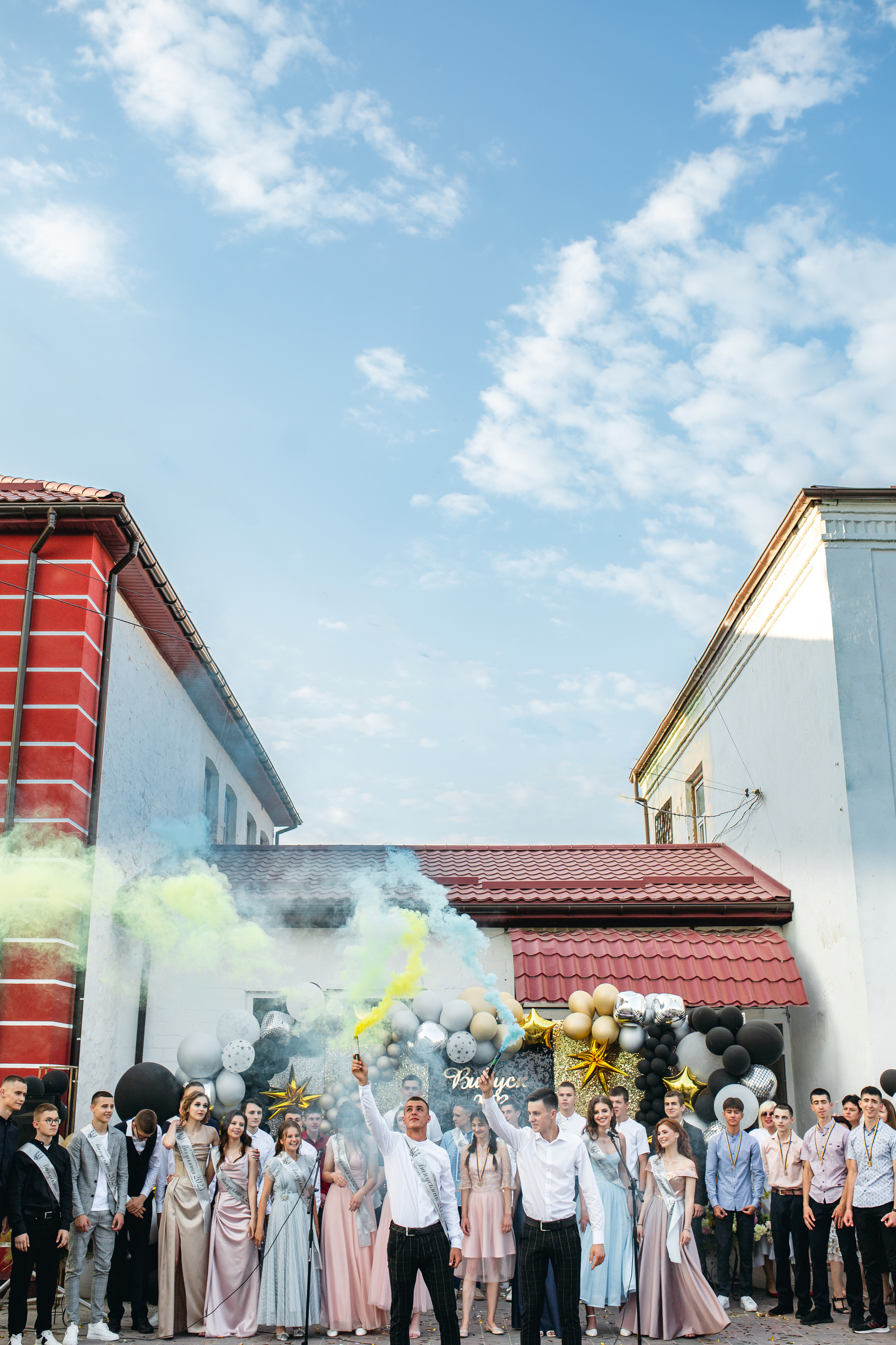 шкільний фотограф вінниця, фотограф вінниця, фотограф іллінці, фотограф немирів, фотограф гайсин, фотограф липовець, випуск 2024 випуск вінниця, випускний. останній дзвоник вінниця, випускний вінниця, фотограф оратів