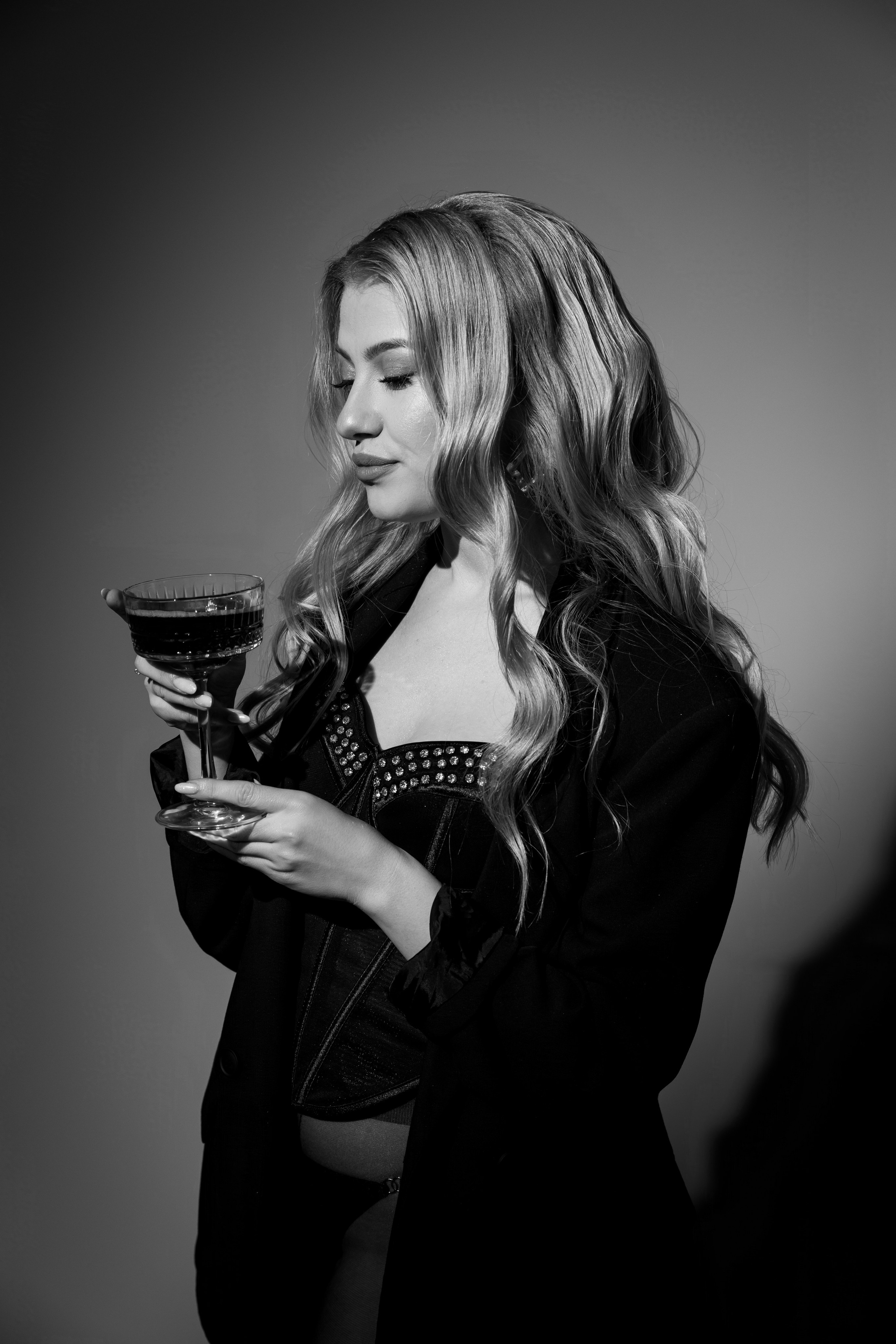 Індивідуальна фотосесія Ані. Ваш фотограф в Іллінцях, Вінниці, Немирові та Липовці