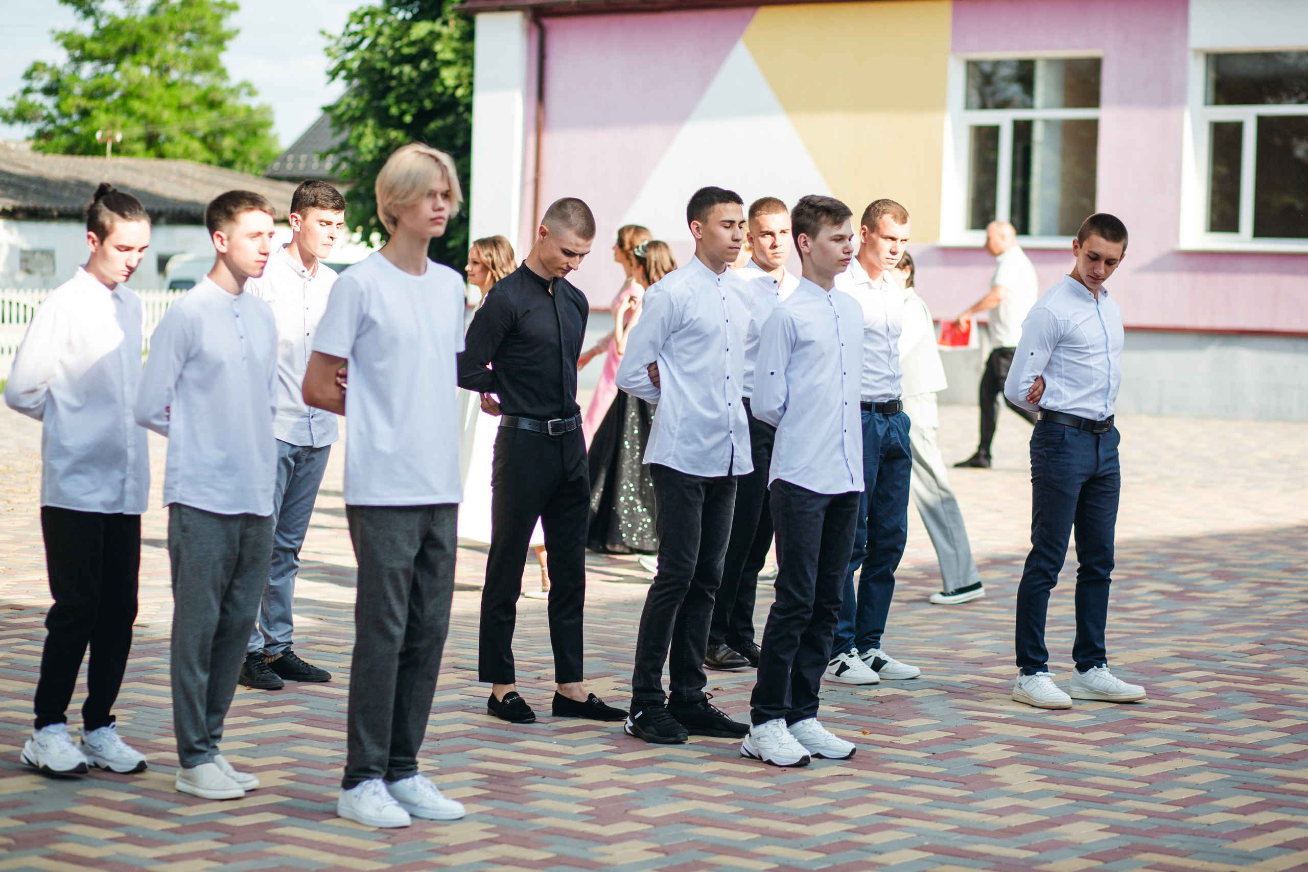 шкільний фотограф вінниця, фотограф вінниця, фотограф іллінці, фотограф немирів, фотограф гайсин, фотограф липовець, випуск 2024 випуск вінниця, випускний. останній дзвоник вінниця, випускний вінниця, фотограф оратів