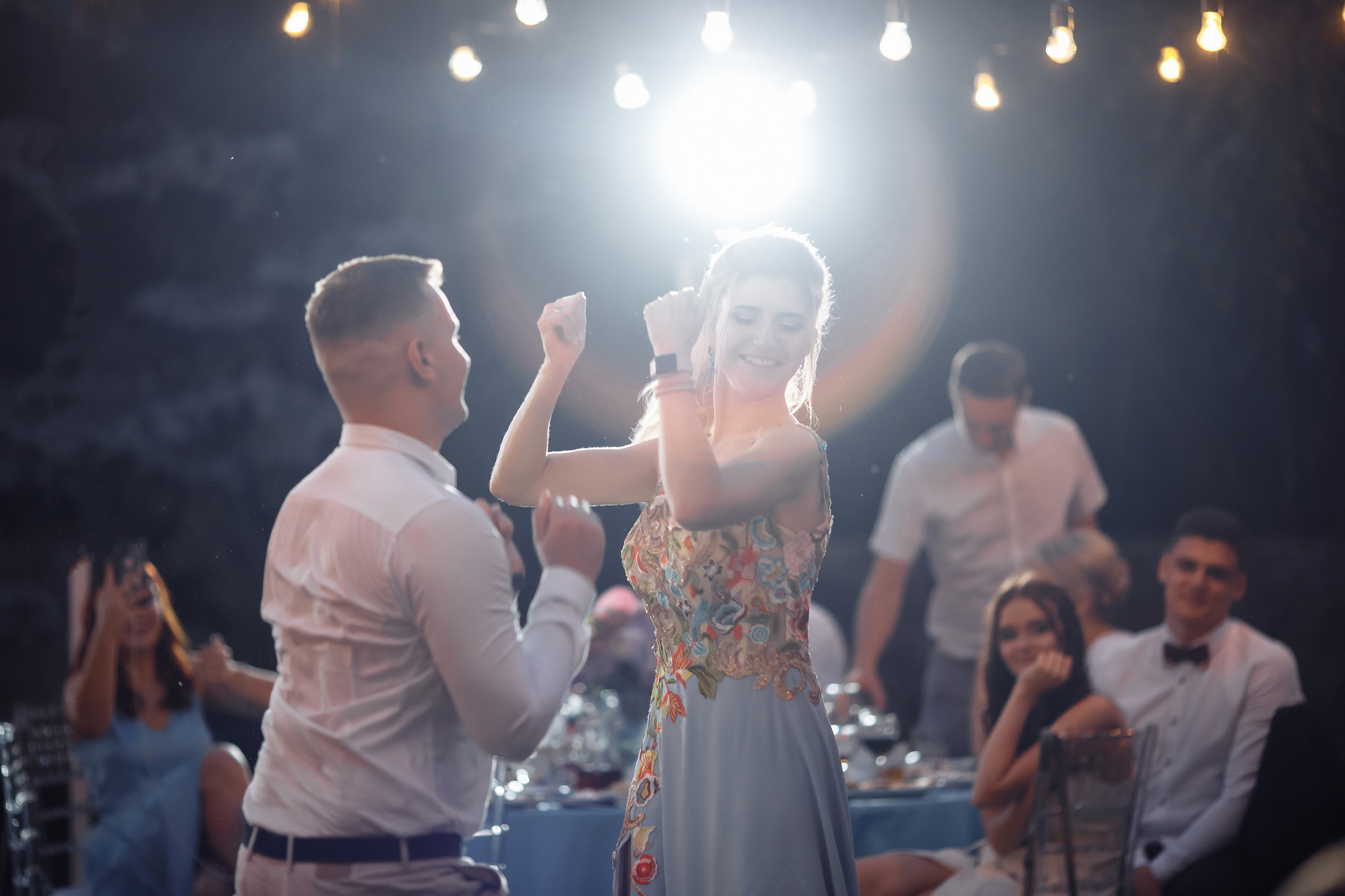Де ТИ — там Я. Випускні фотоальбоми в Дніпрі Євген Береславський