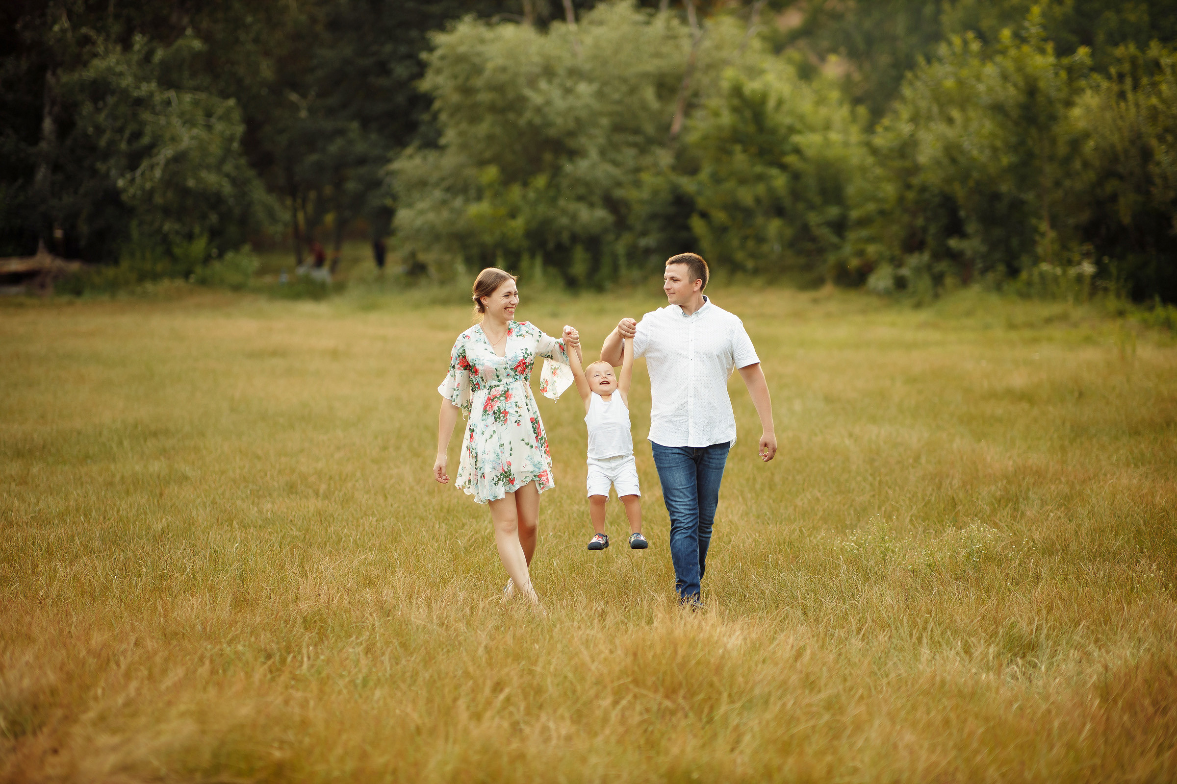Індивідульта (сімейна). Випускні фотоальбоми в Дніпрі Євген Береславський