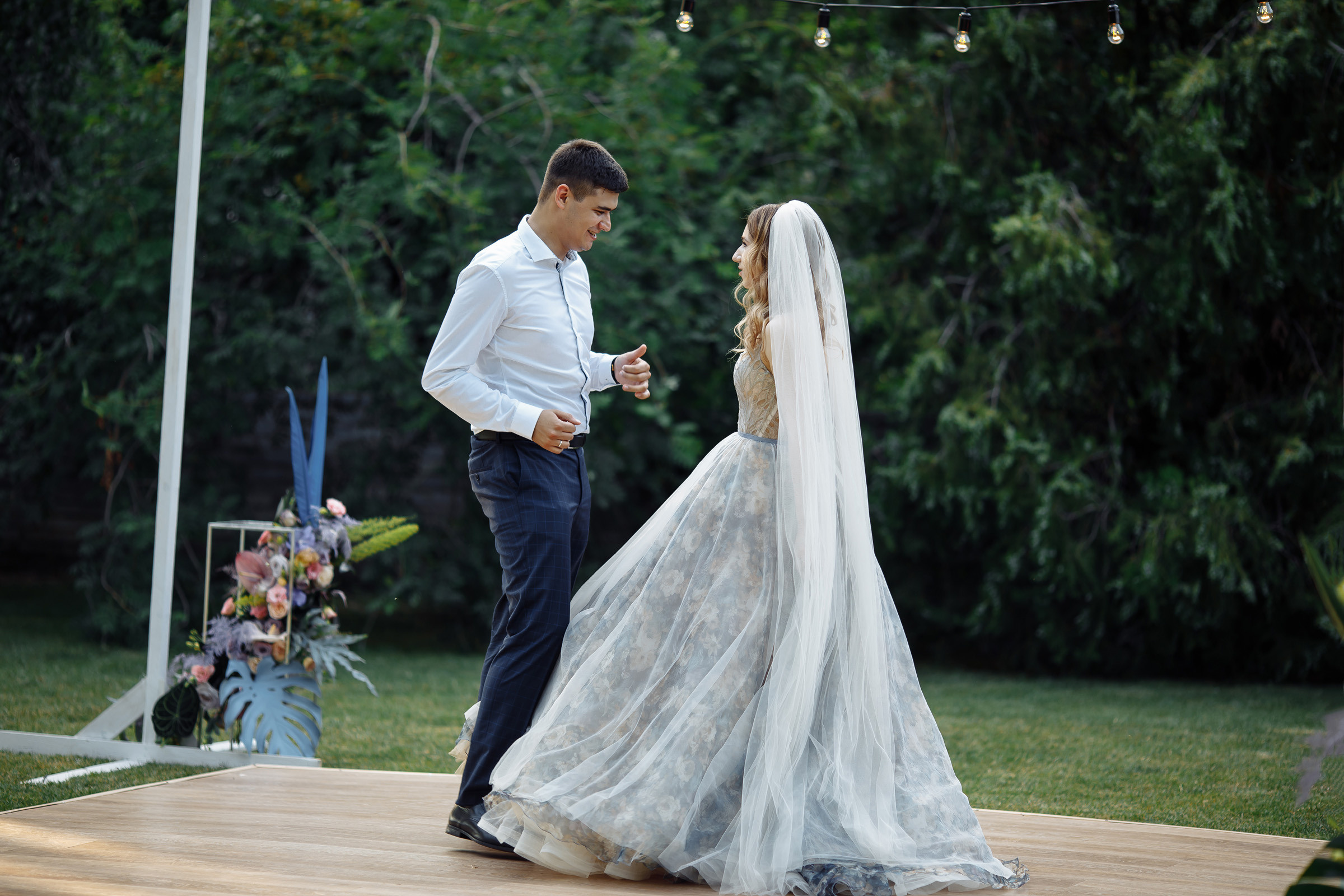 Де ТИ — там Я. Випускні фотоальбоми в Дніпрі Євген Береславський