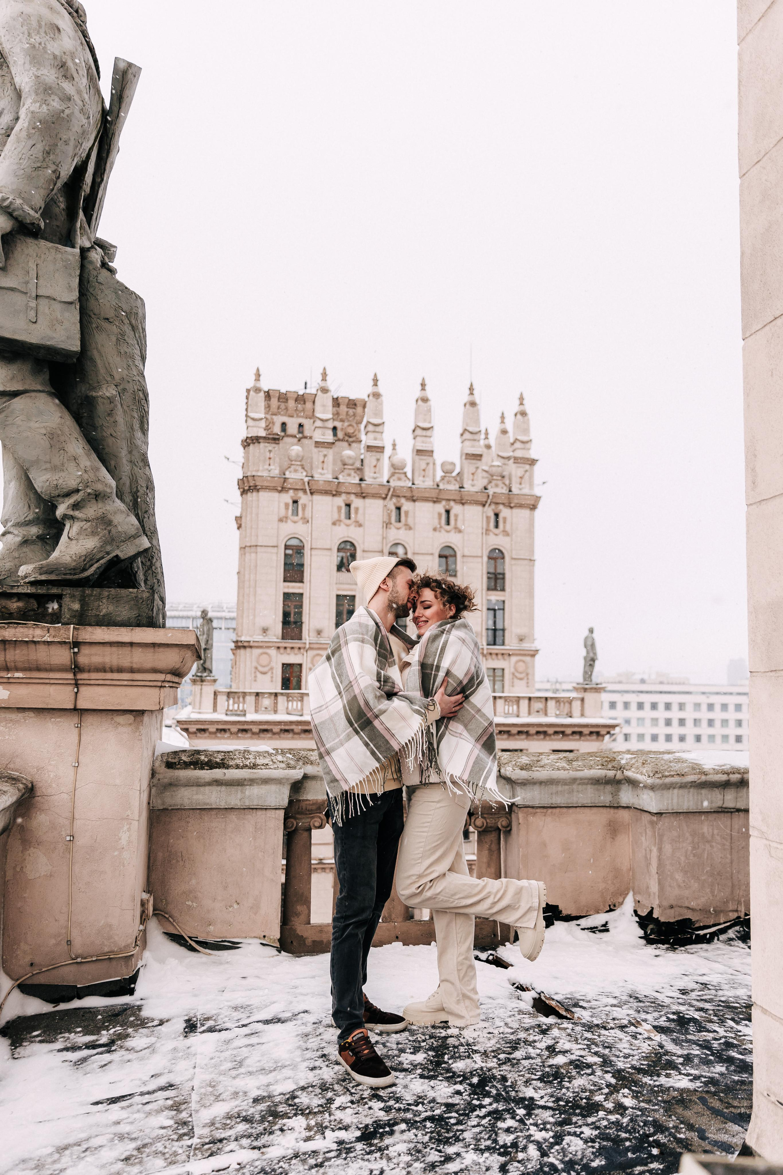 A winter fairy tale in the city center. Wedding and family photographer