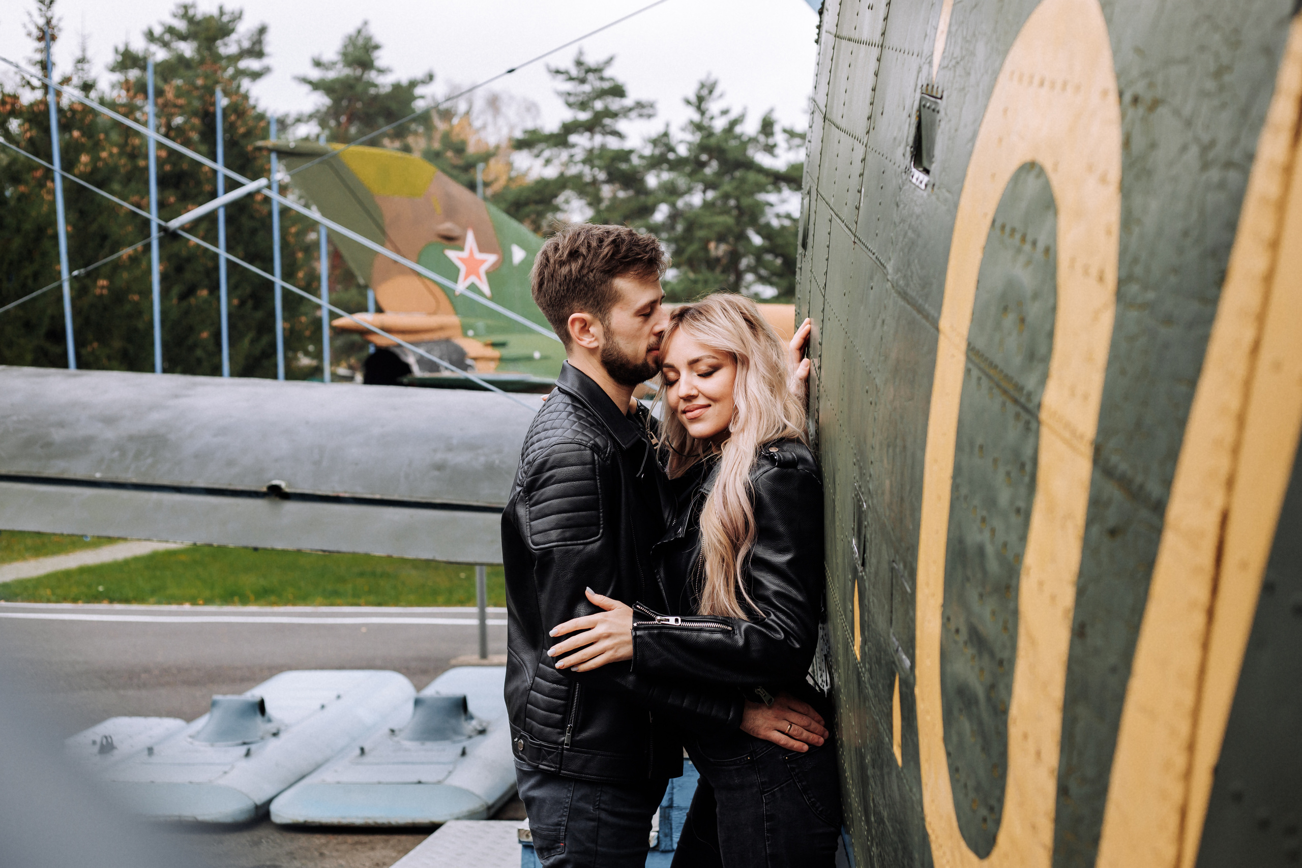 Julia and Zhenya. Wedding and family photographer