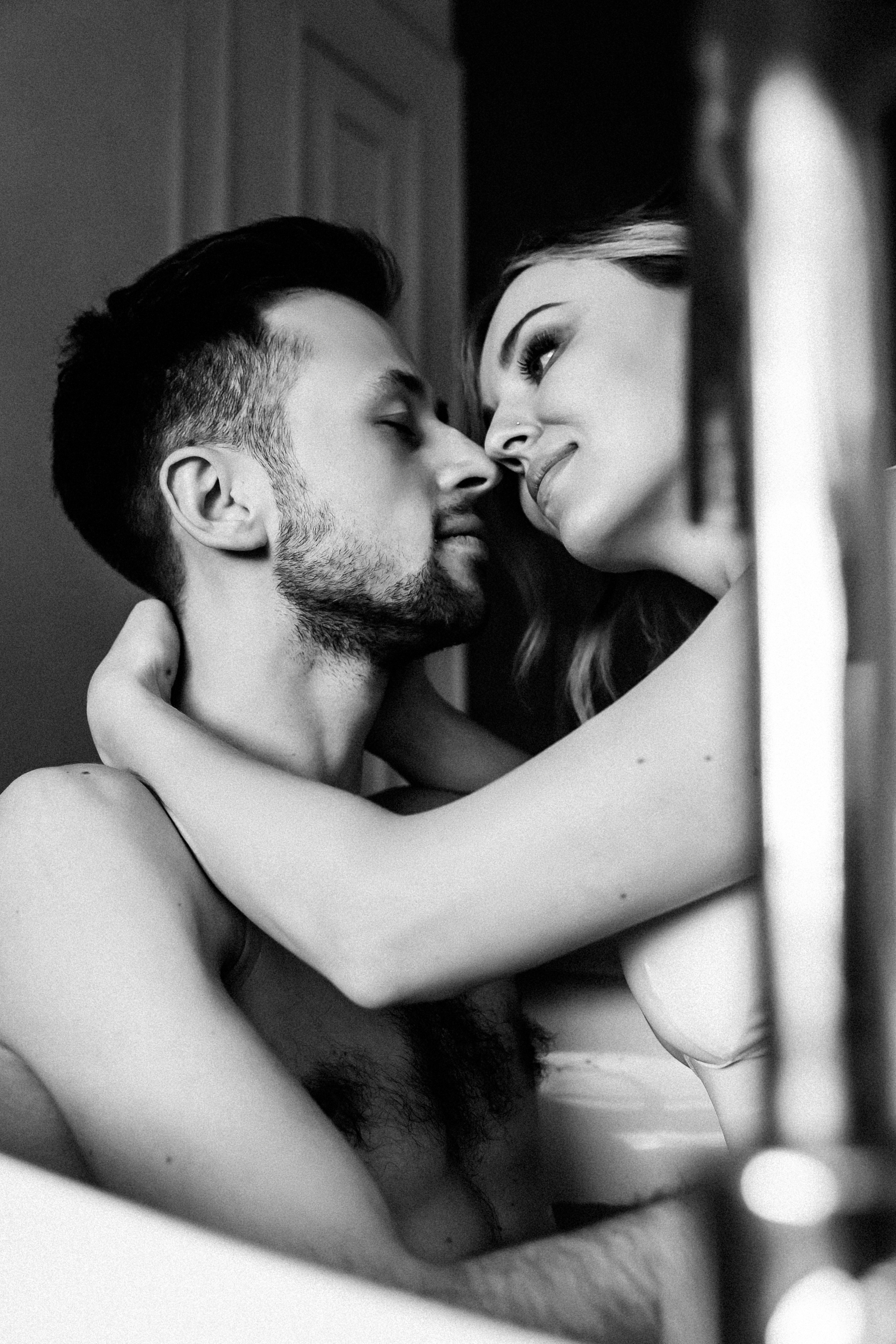 Tender and romantic shoot for a wonderful couple!. Wedding and family photographer