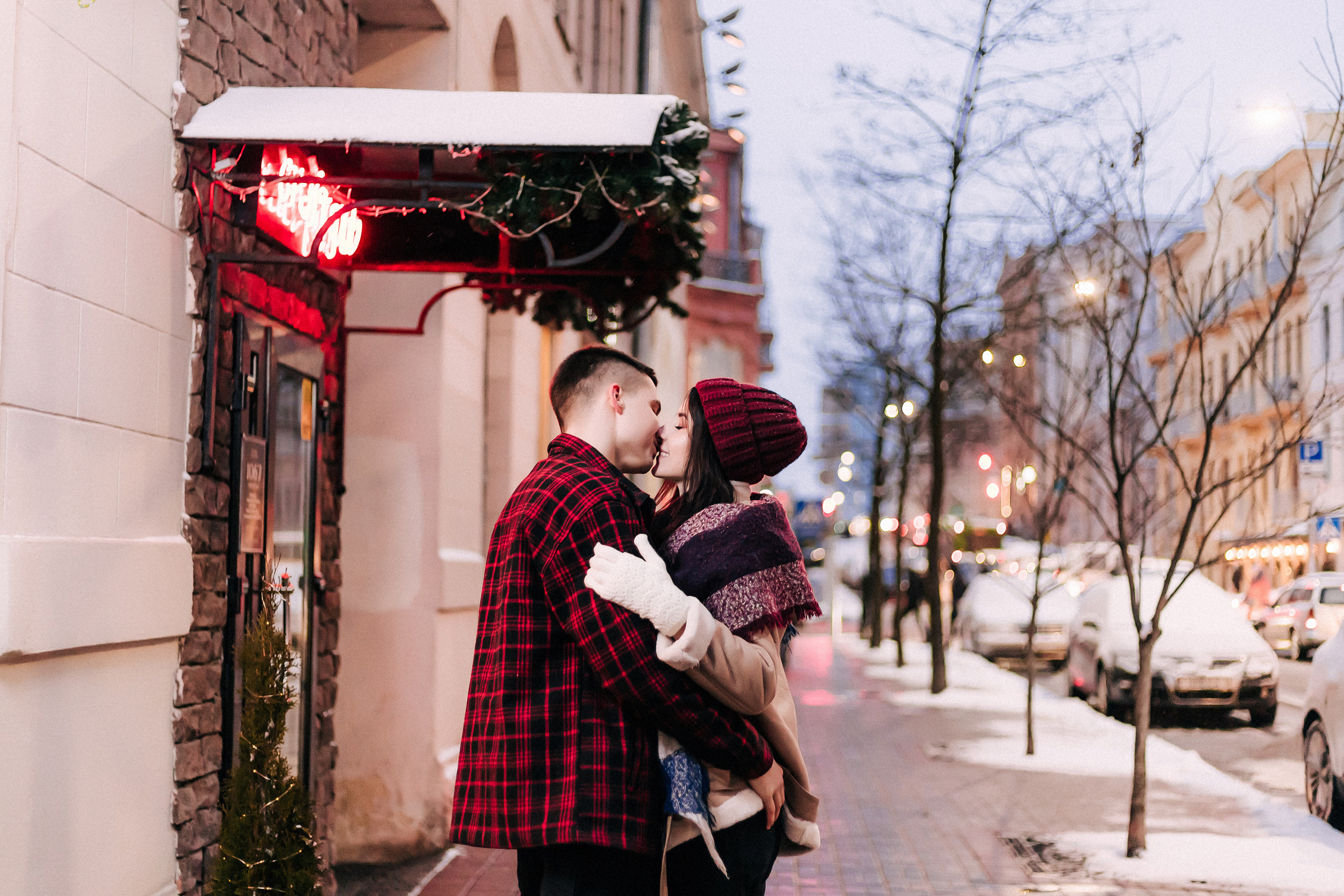 Evening walk with Vlad and Kristina. Wedding and family photographer