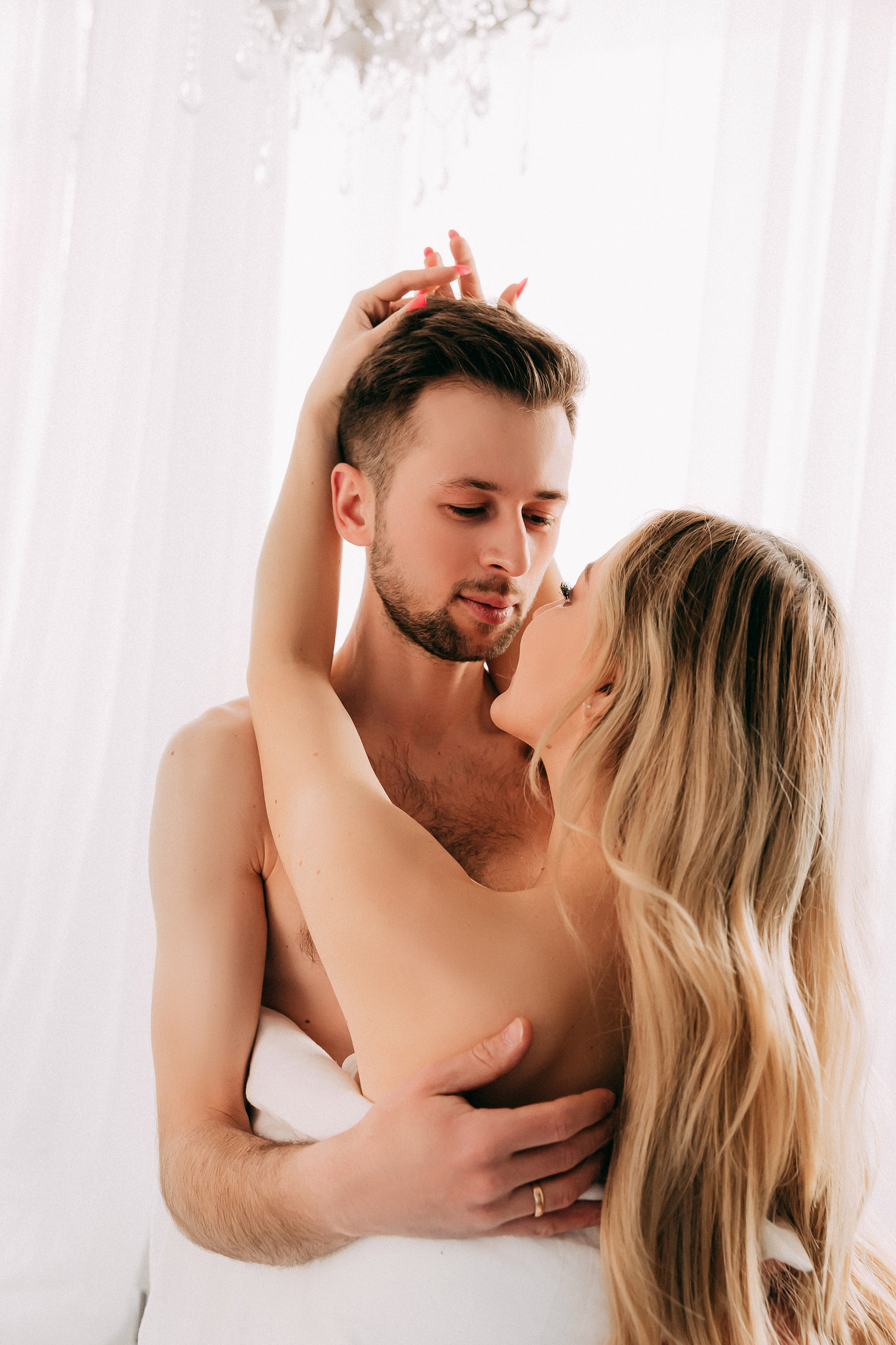 Tender and romantic shoot for a wonderful couple!. Wedding and family photographer