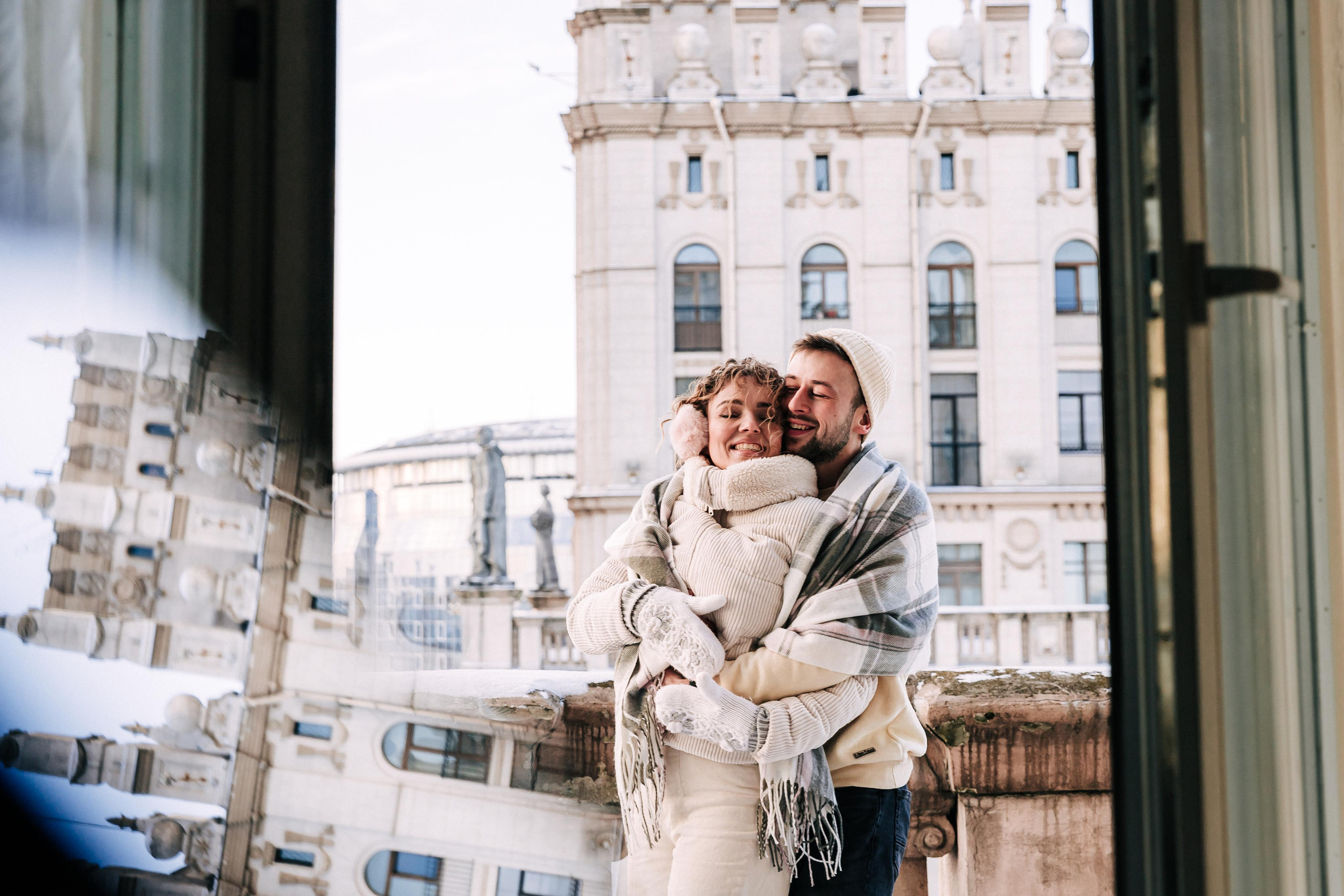 A winter fairy tale in the city center. Wedding and family photographer