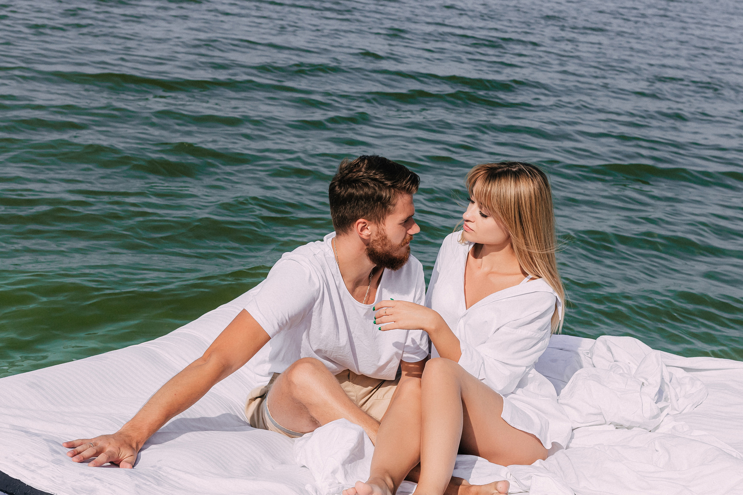 Love story at the Minsk Sea Katya and Pasha. Wedding and family photographer