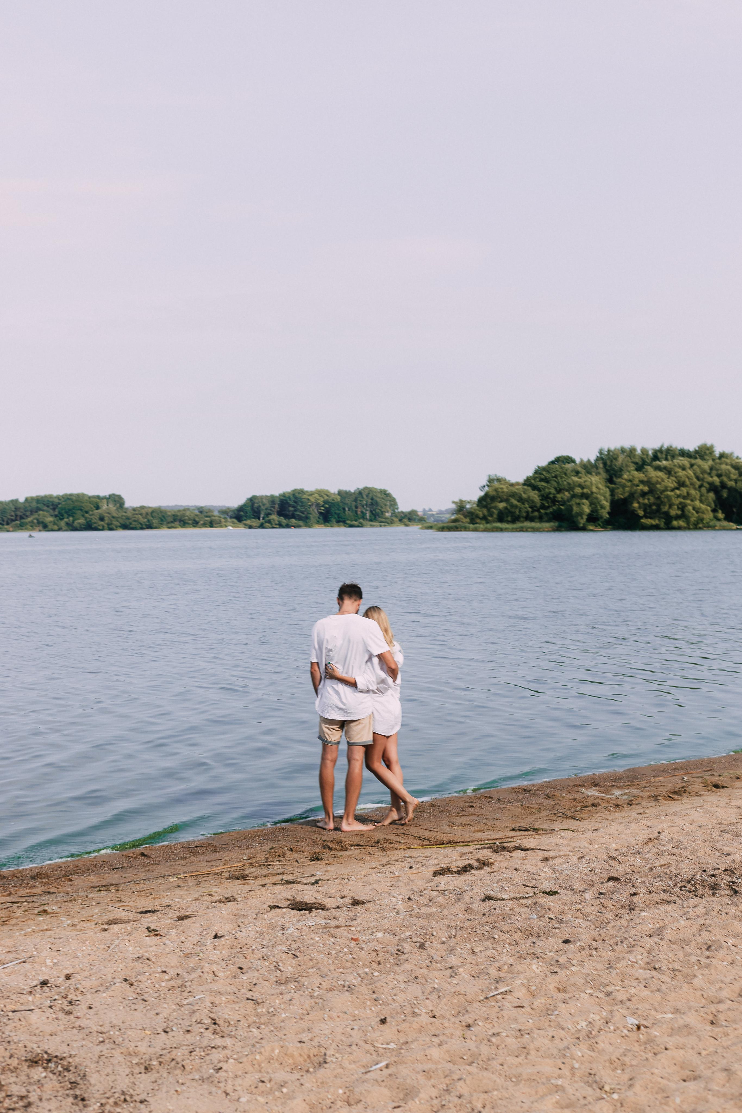 Love story at the Minsk Sea Katya and Pasha. Wedding and family photographer