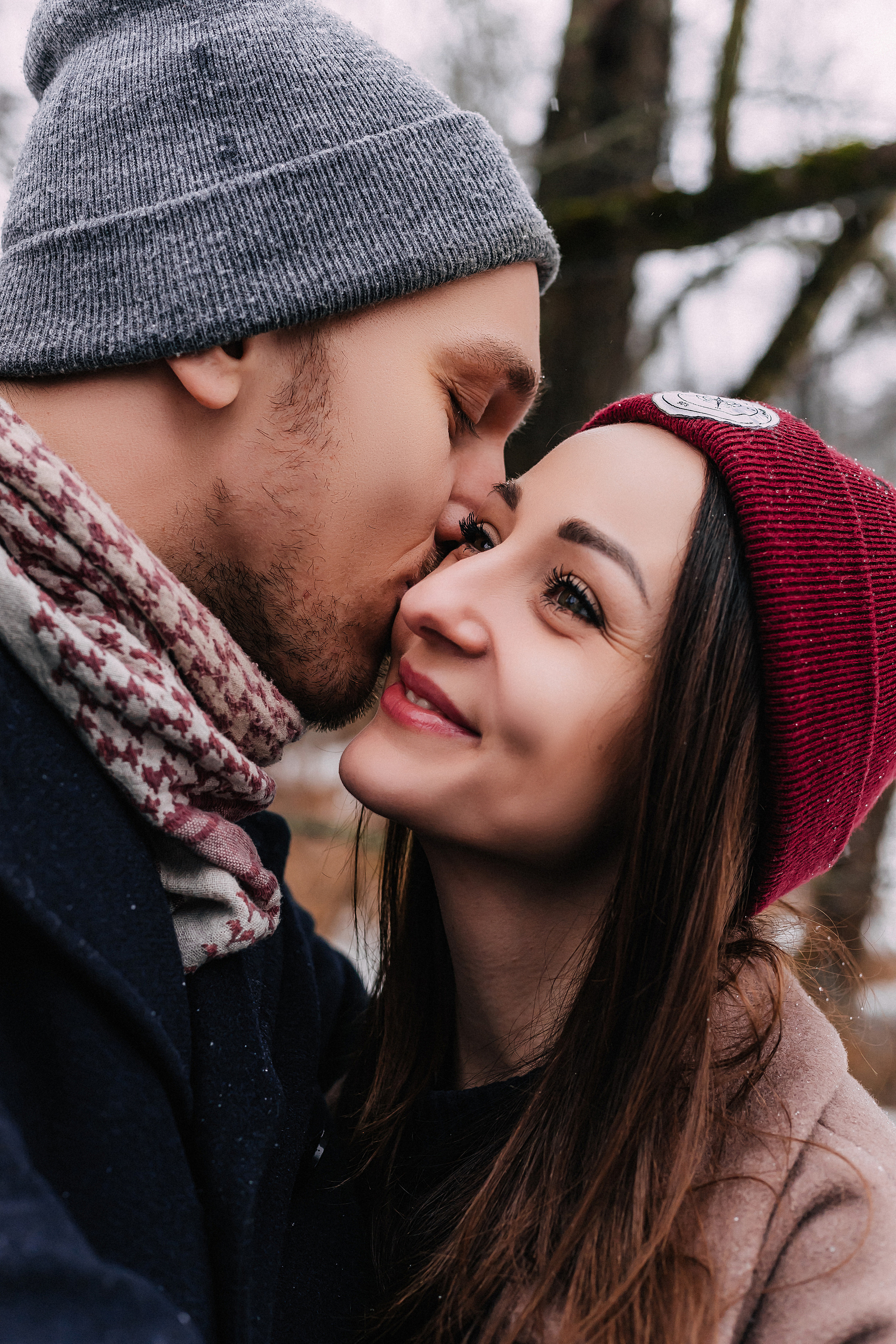 The winter story of Ira and Stas in an unusual hotel. Wedding and family photographer