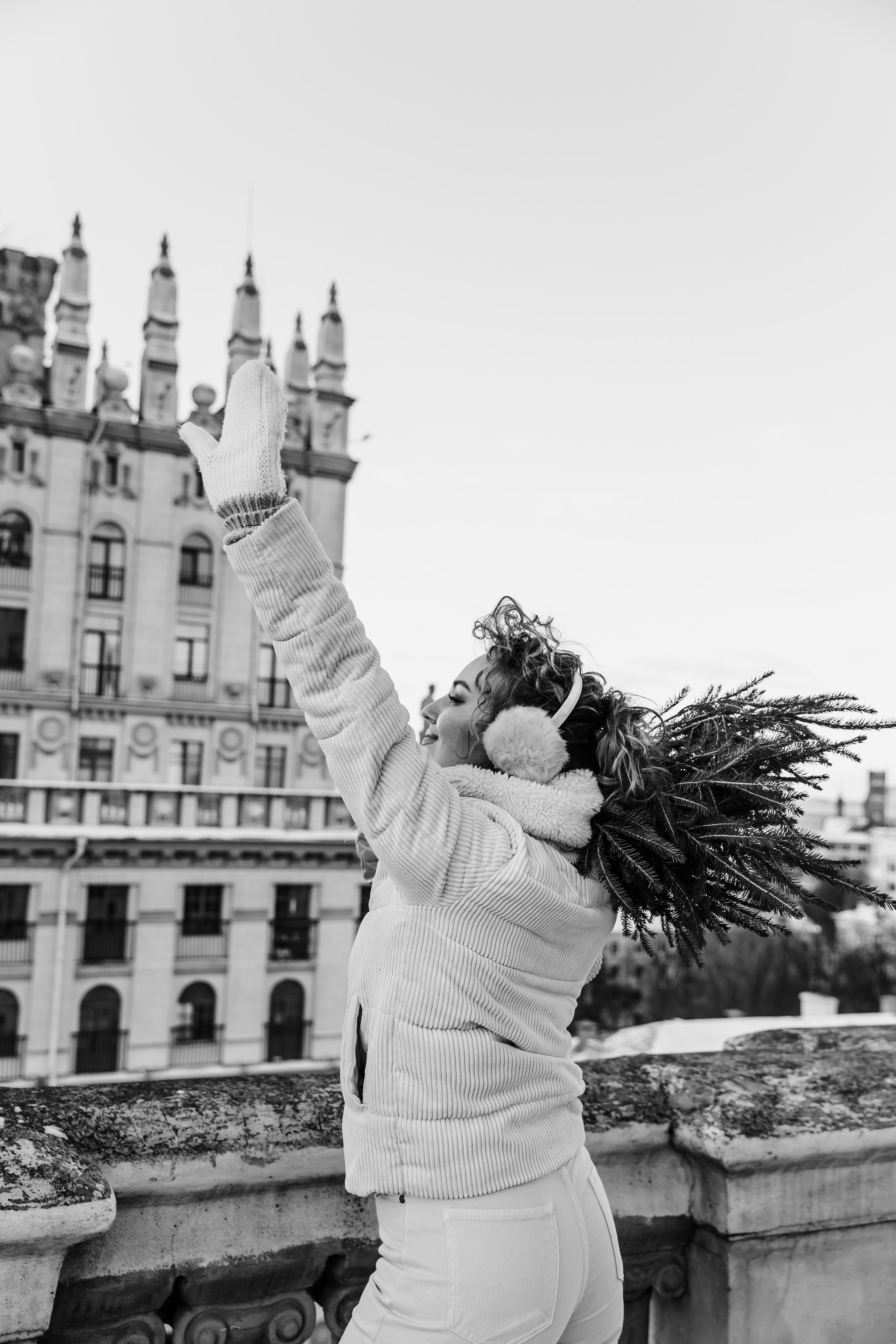 A winter fairy tale in the city center. Wedding and family photographer
