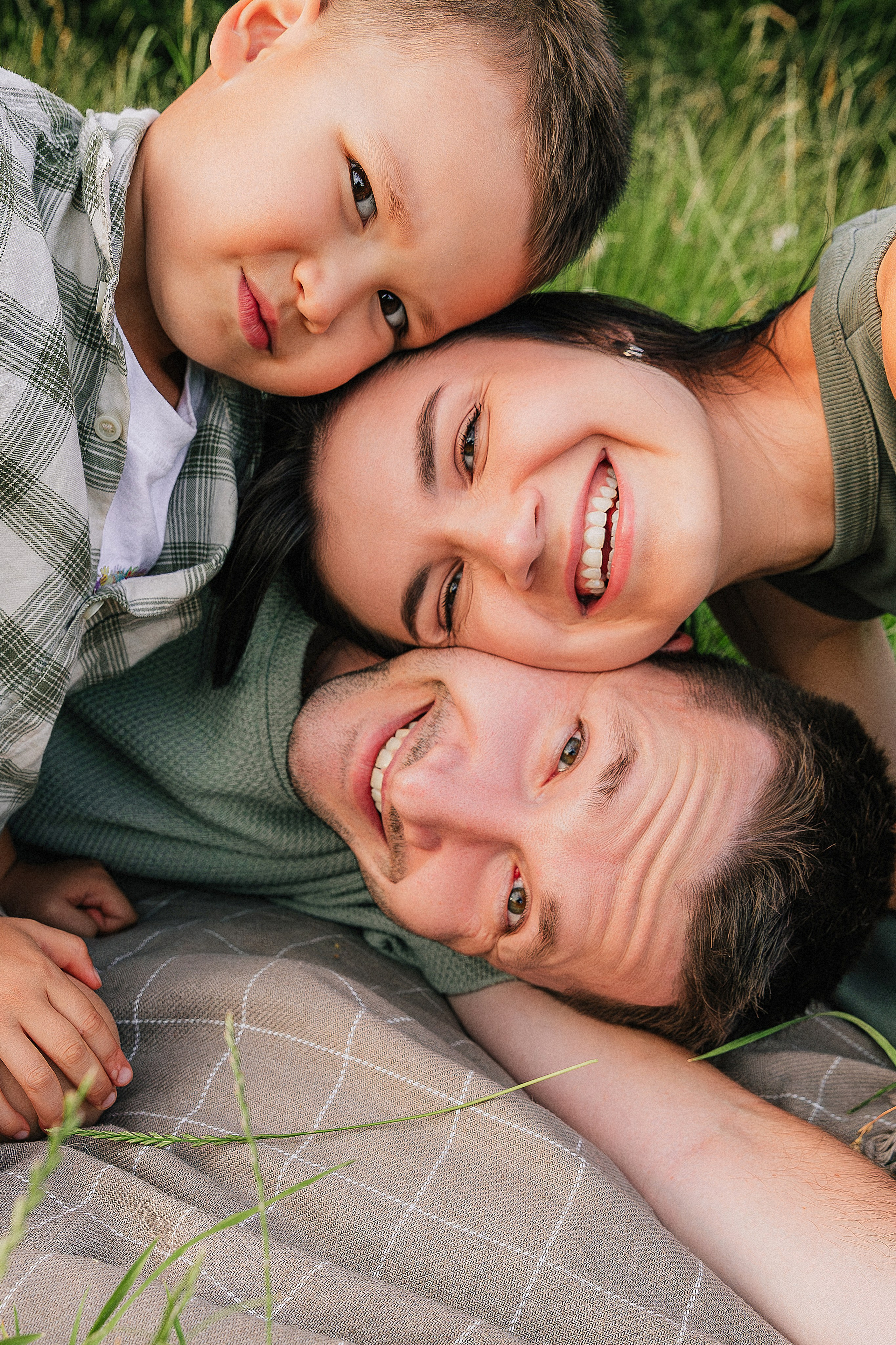 VIKA, ALMAZ, ELDAR. Wedding and family photographer