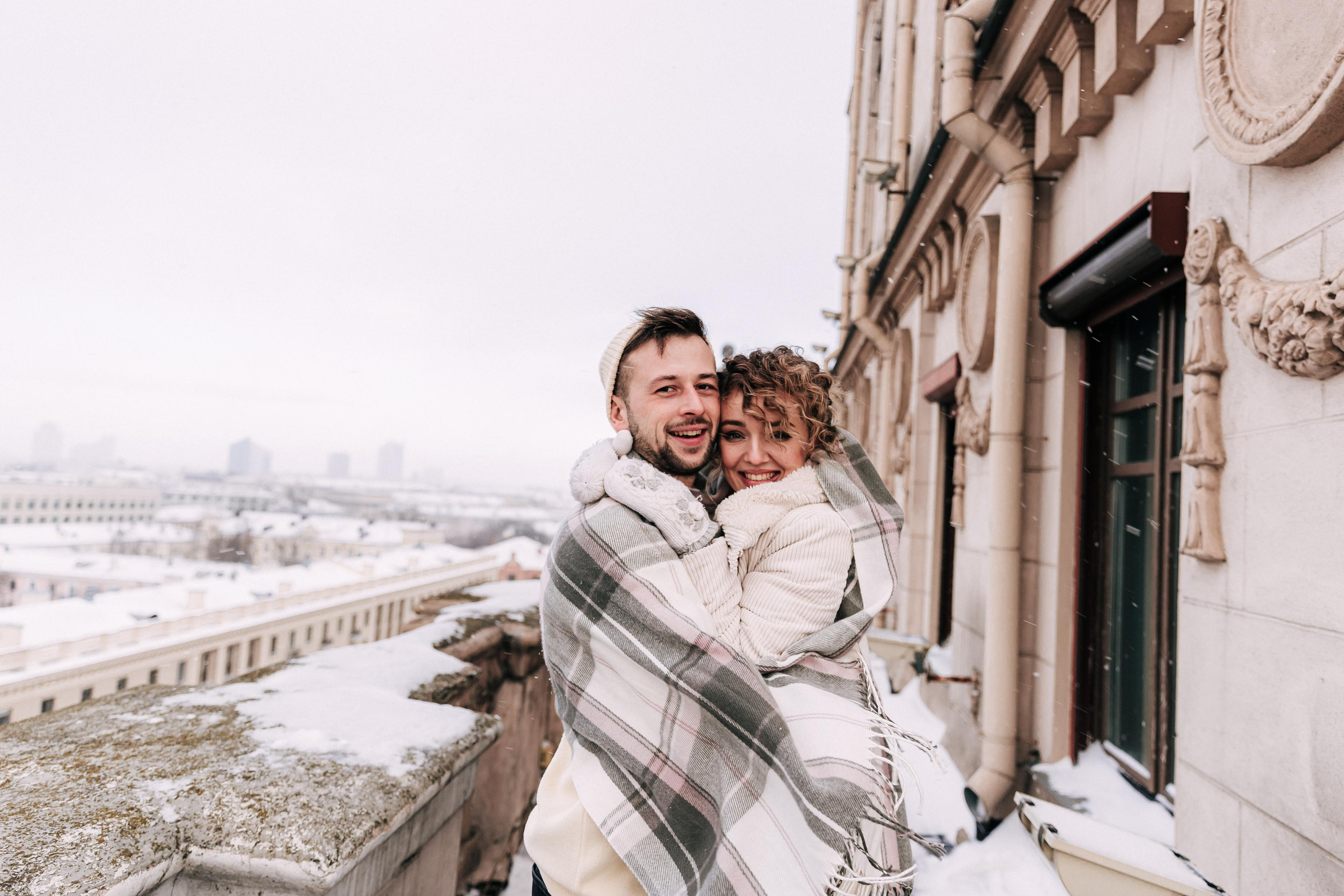 A winter fairy tale in the city center. Wedding and family photographer