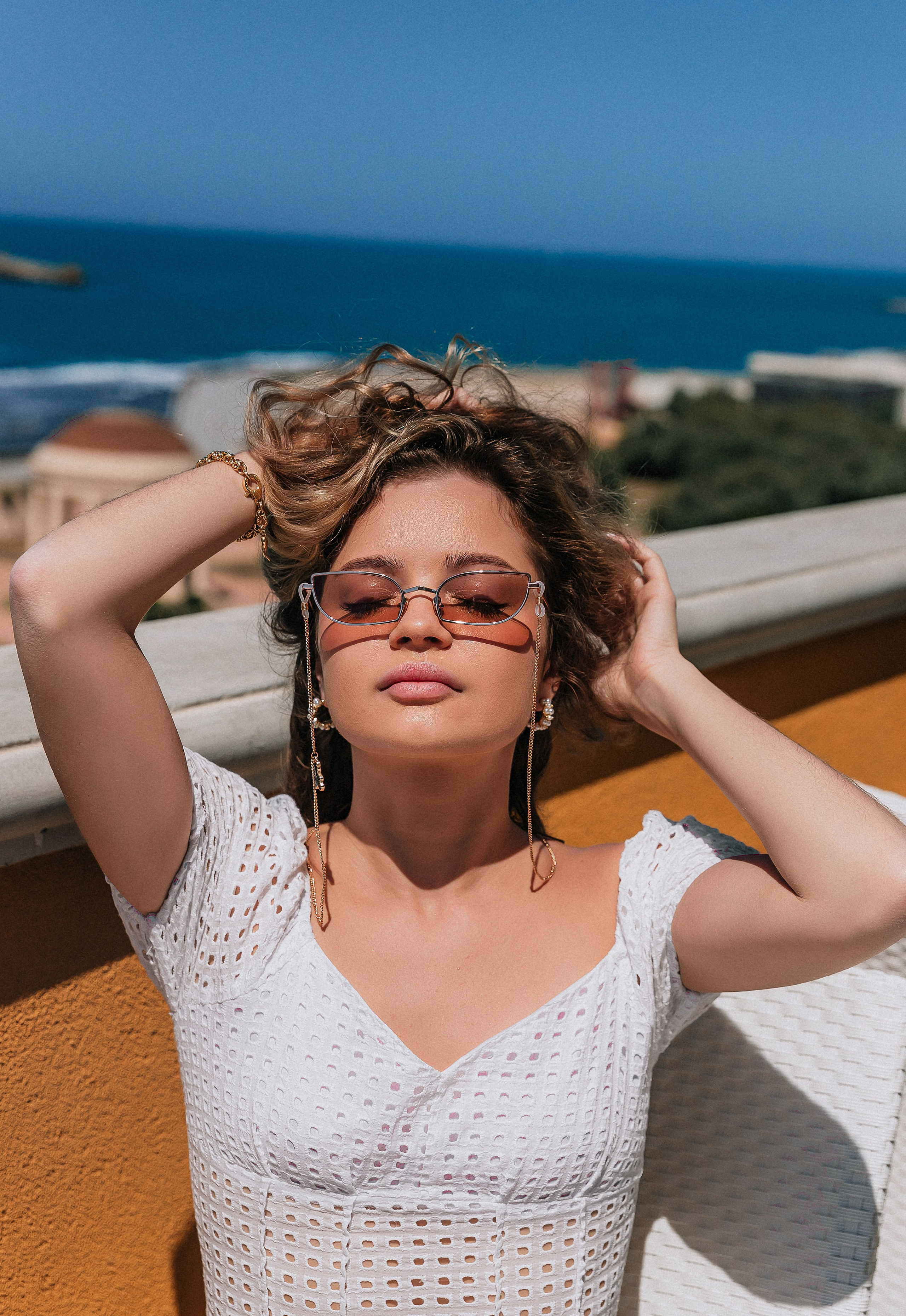 Vera. Wedding and family photographer