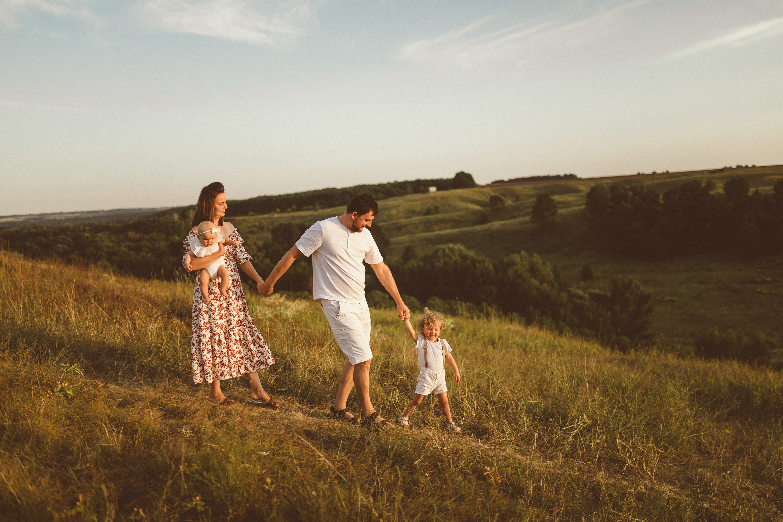 Миша Жанна Тёма и Варвара. Свадебный фотограф в Киеве Дубовская Полина