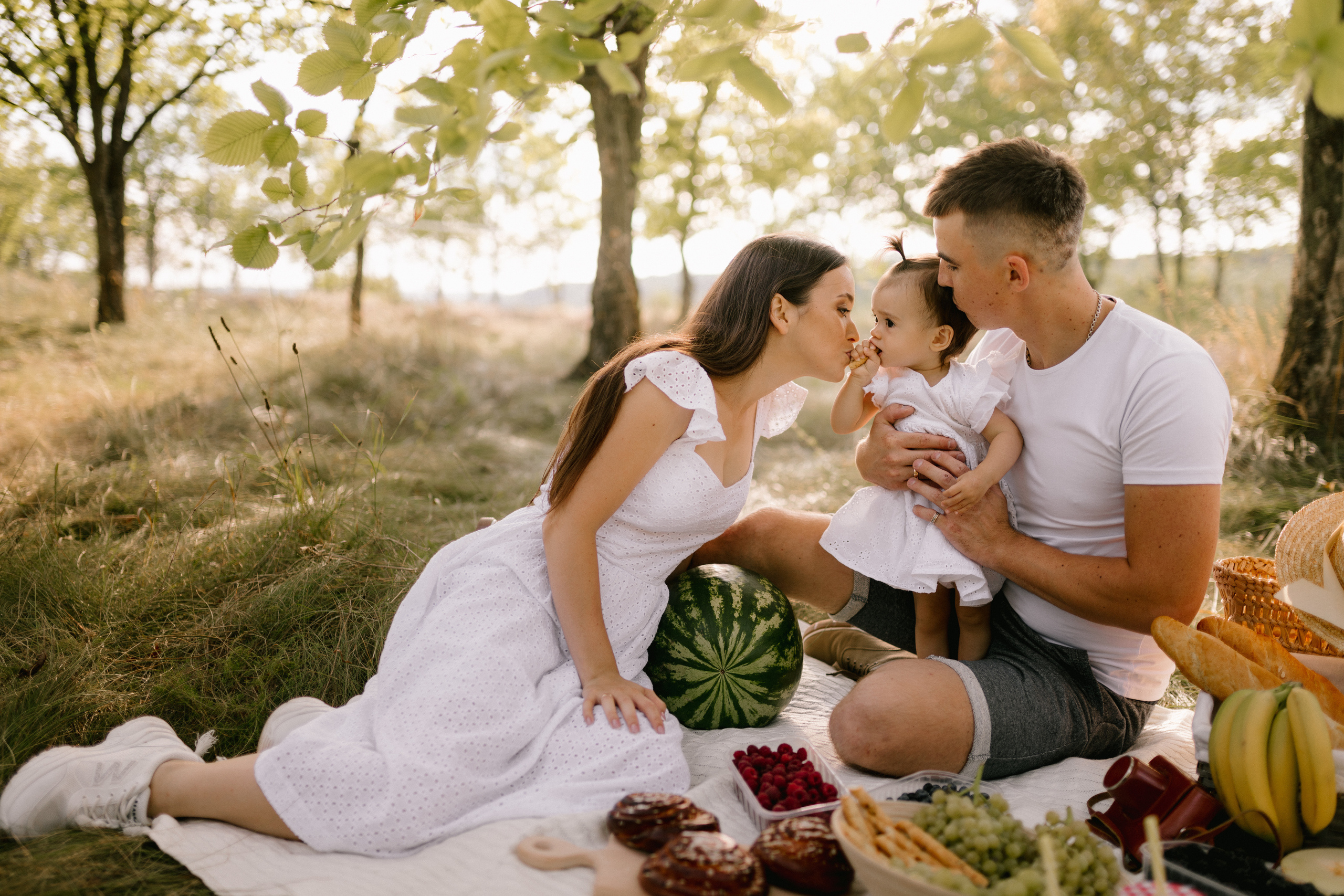 Настя Денис и Эмилия. Свадебный фотограф в Киеве Дубовская Полина