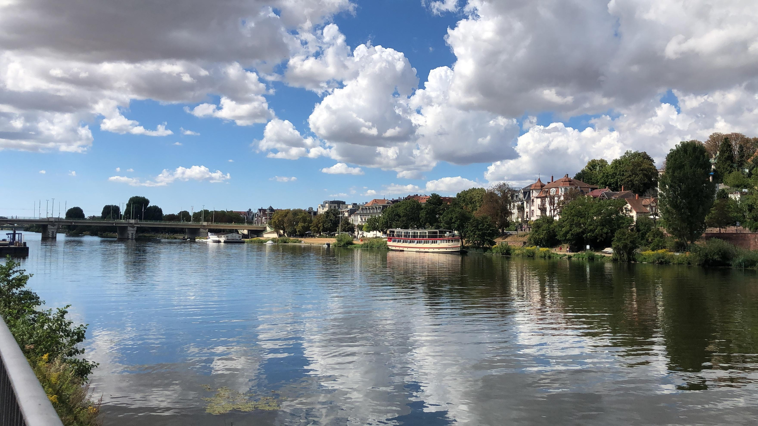 Family and portrait photographer Tatiana Adamenko