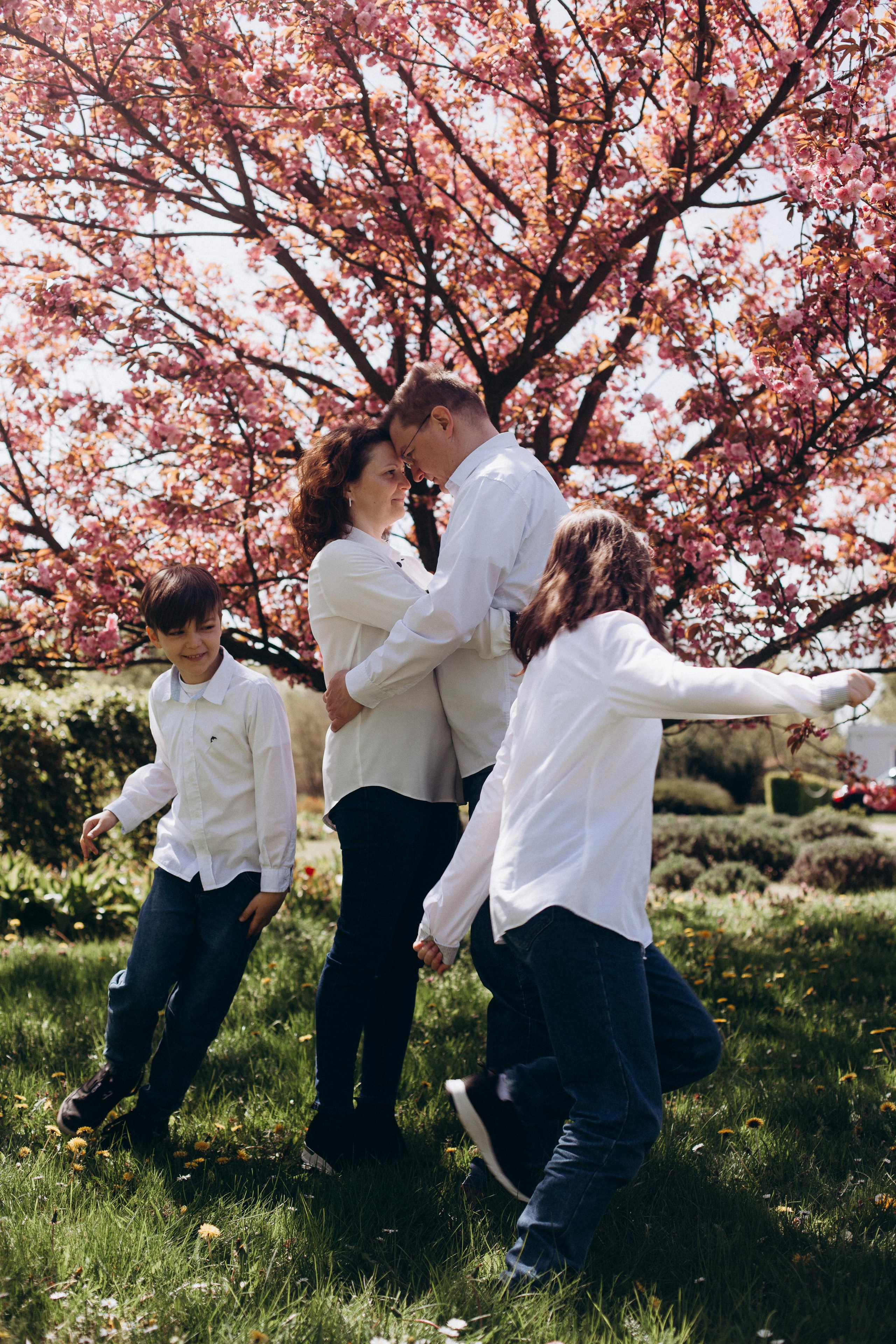 Family story. Ph. Olena Vin