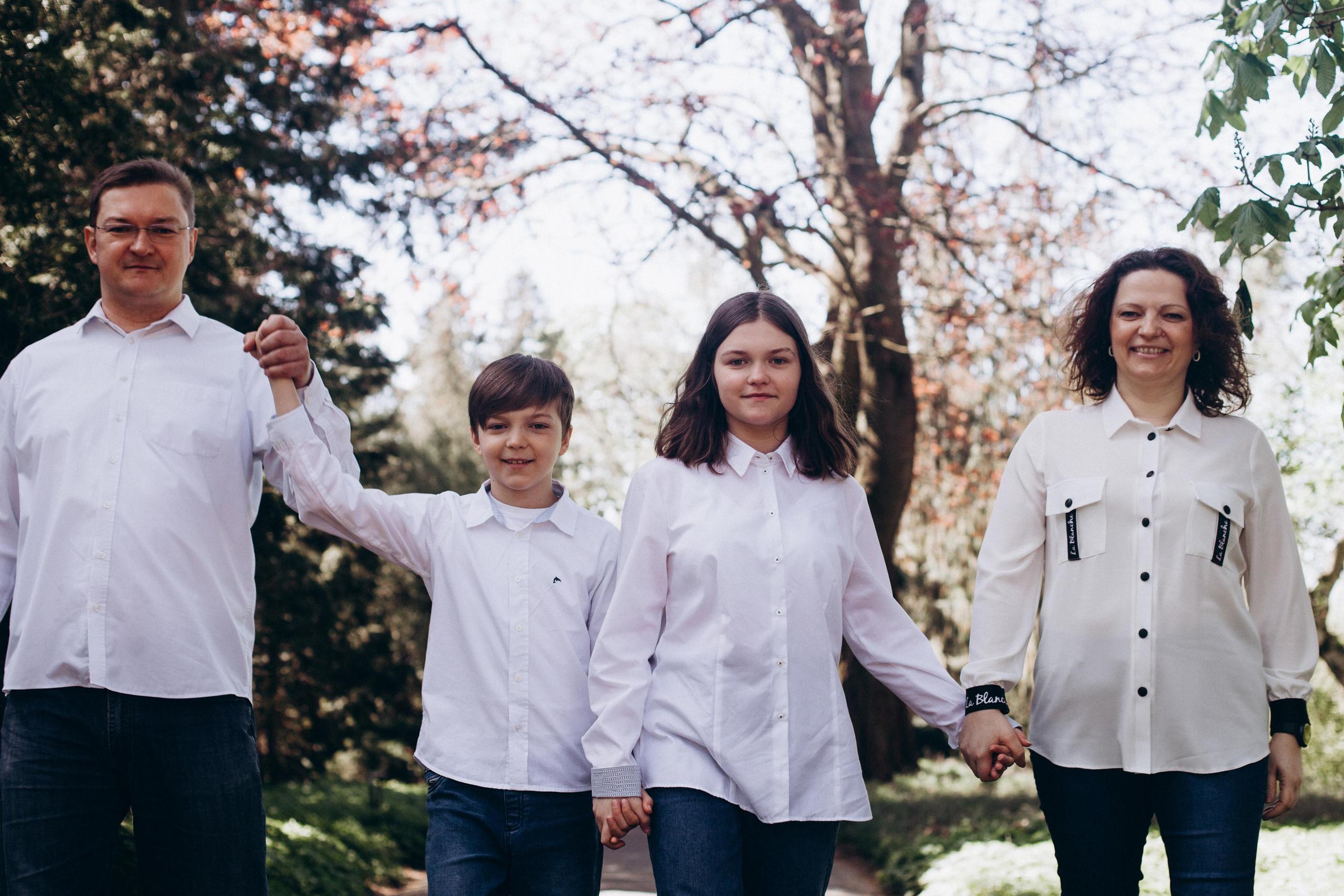 Family story. Ph. Olena Vin