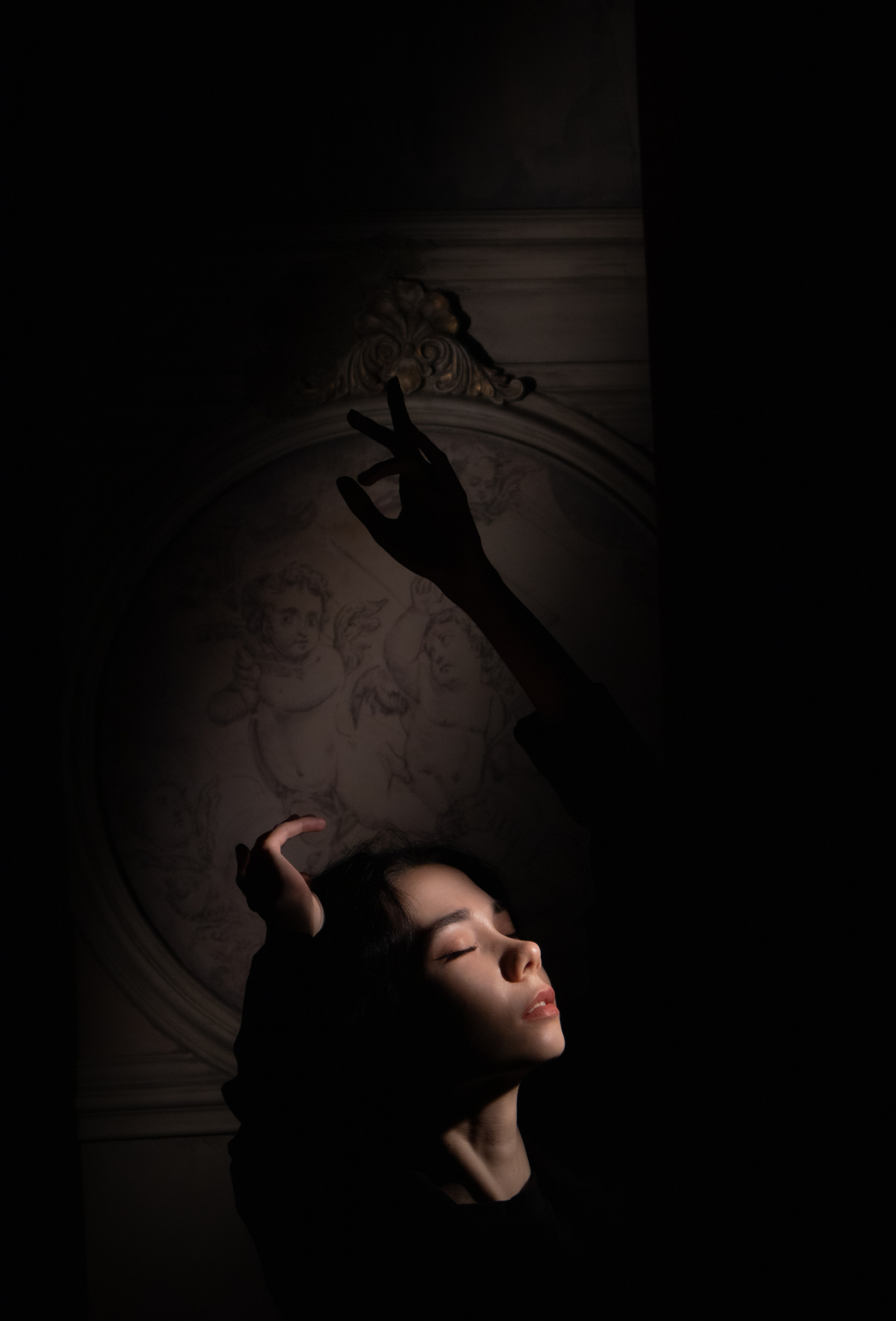 Women. My name is Irina I am a family and portrait photographer