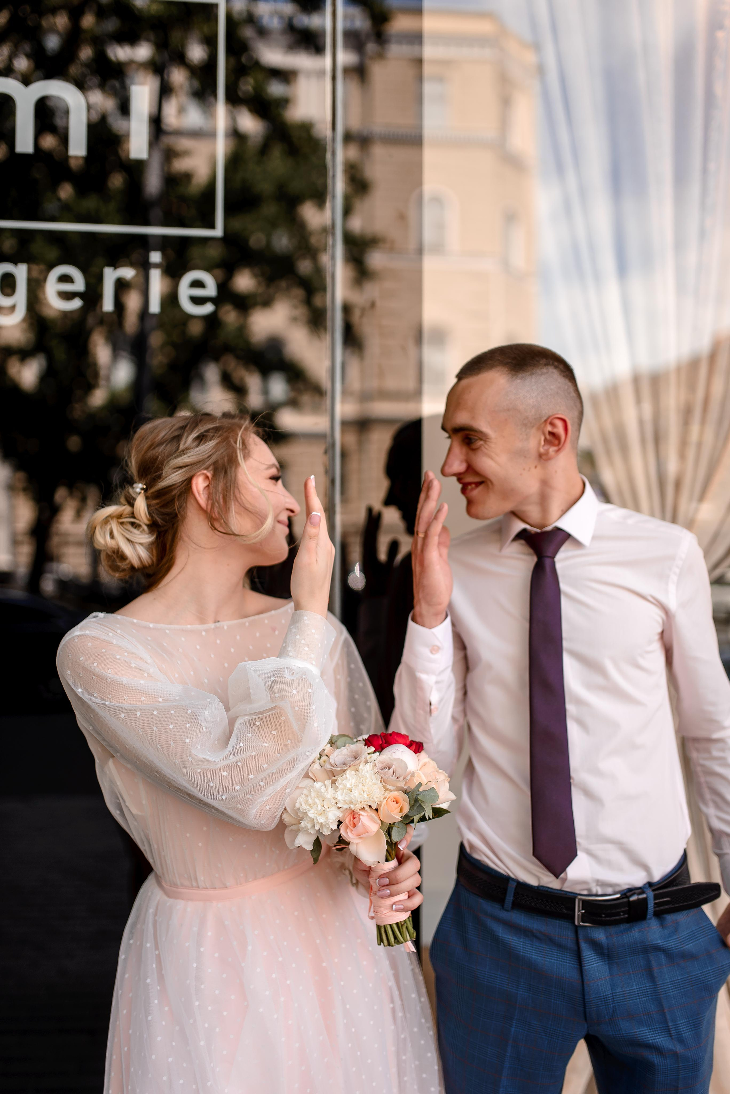 Отель Де Голь и Собор на Гоголя. Wedding and family photographer