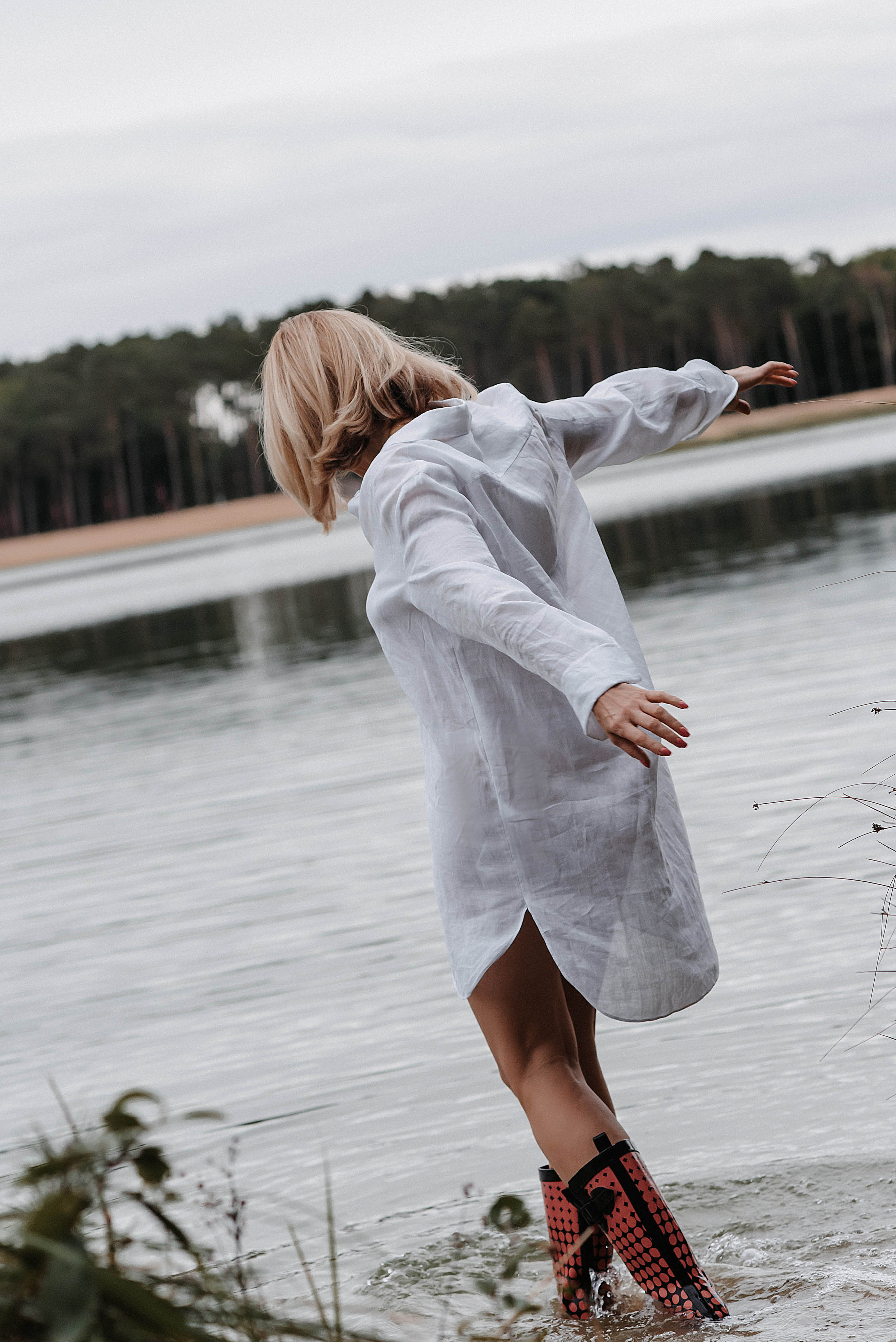 Olya. Wedding and family photographer