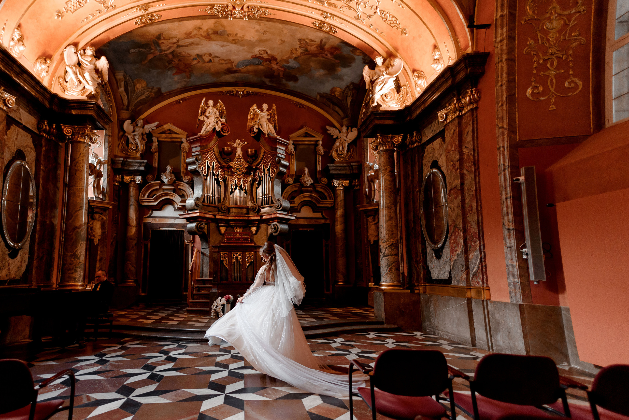 Maxim and Vika. Wedding and family photographer