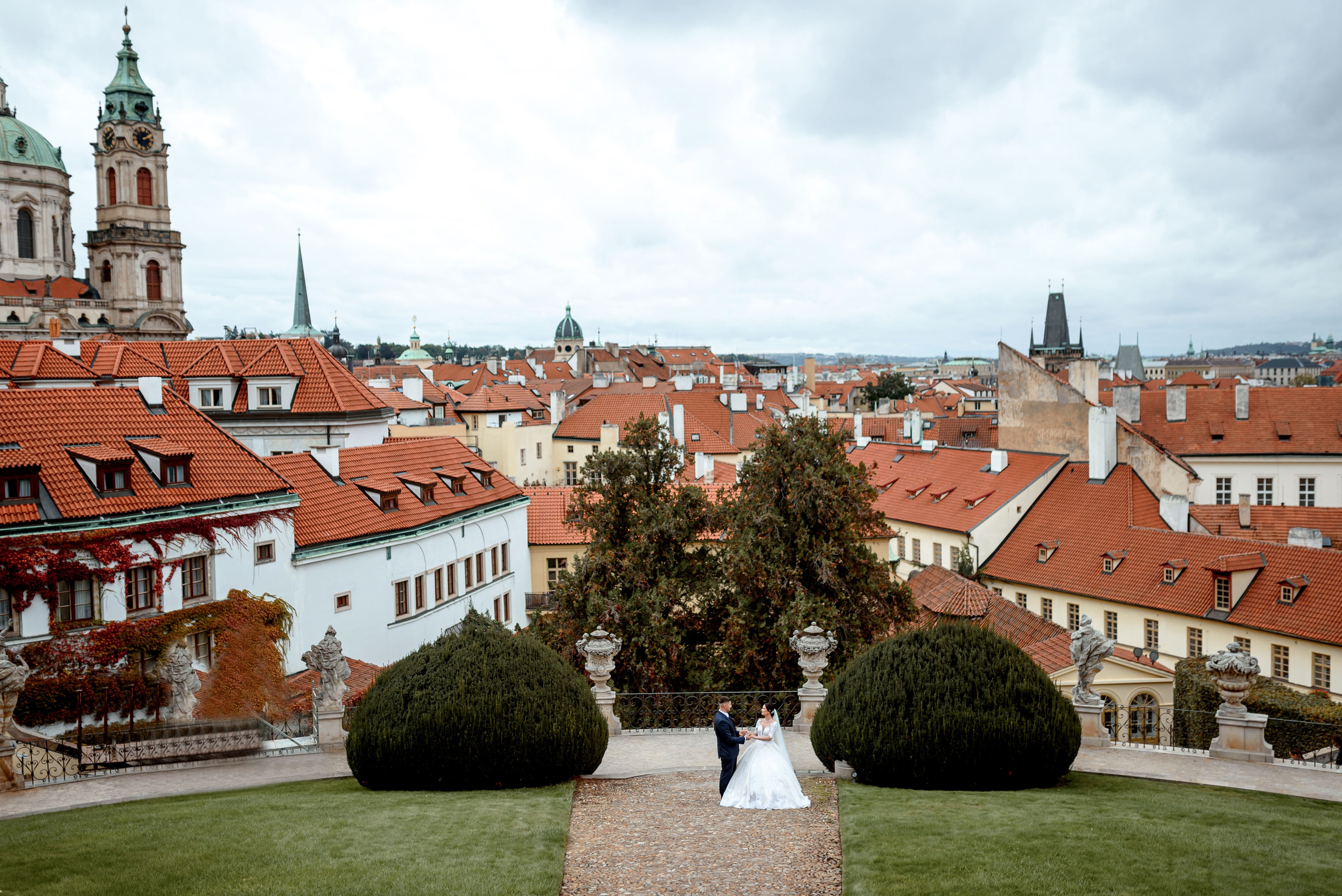 Anastasia and Oleg. Wedding and family photographer