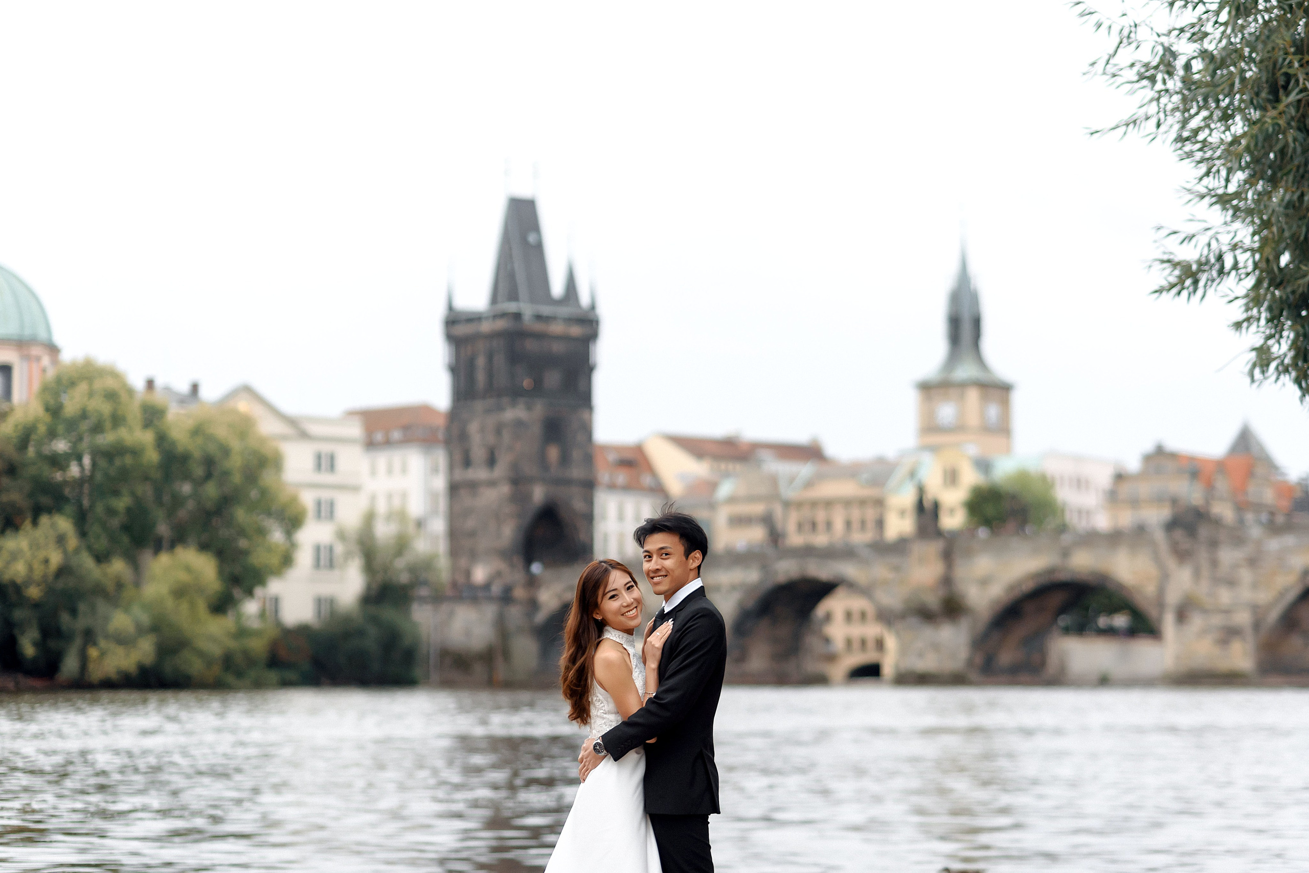 Friends from Singapore. Wedding and family photographer