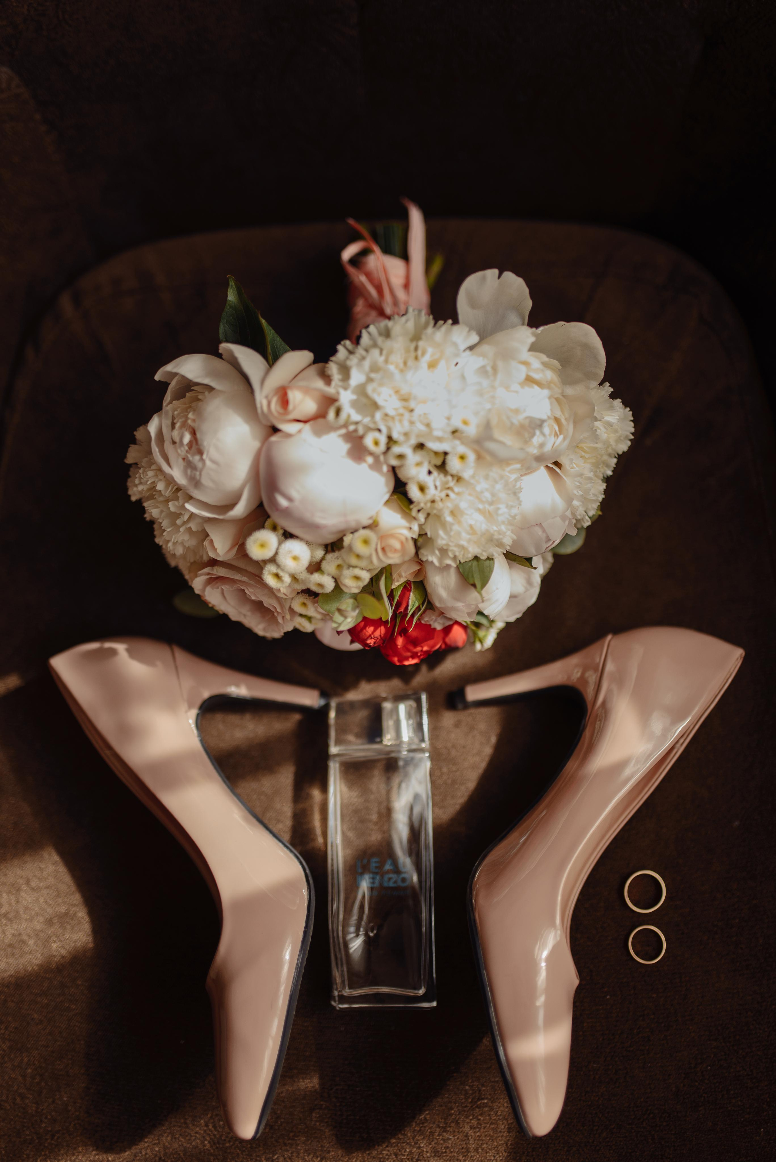 Отель Де Голь и Собор на Гоголя. Wedding and family photographer