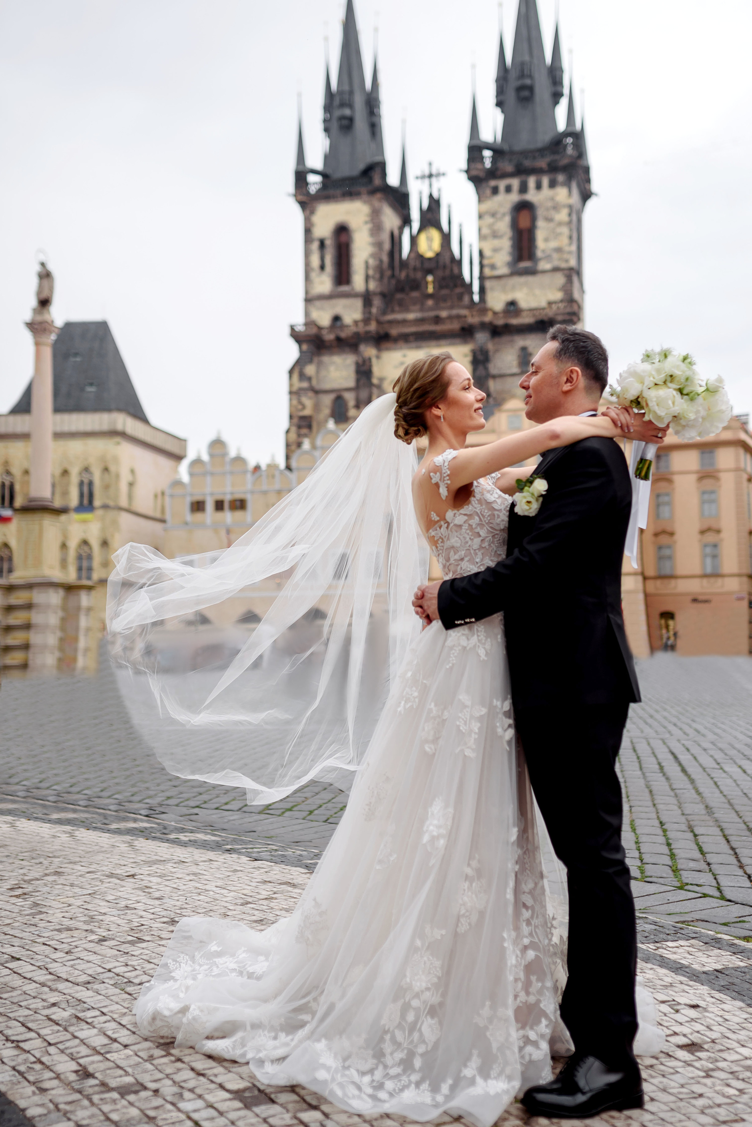 Cloudio and Alena. Wedding and family photographer