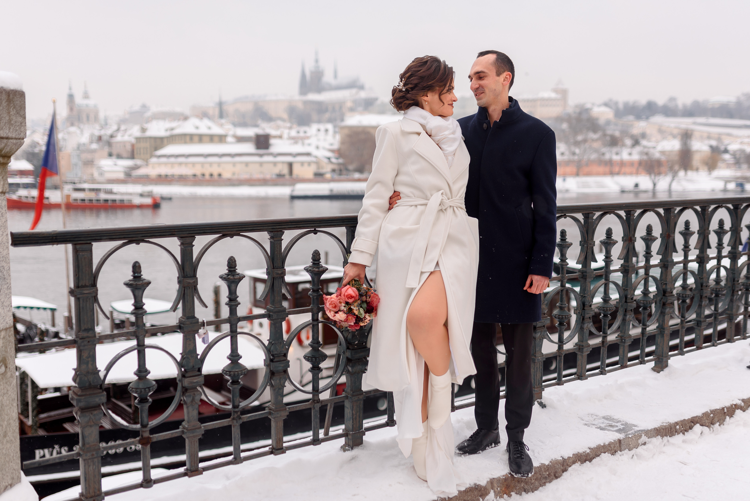 Зимняя свадьба в Праге. Wedding and family photographer