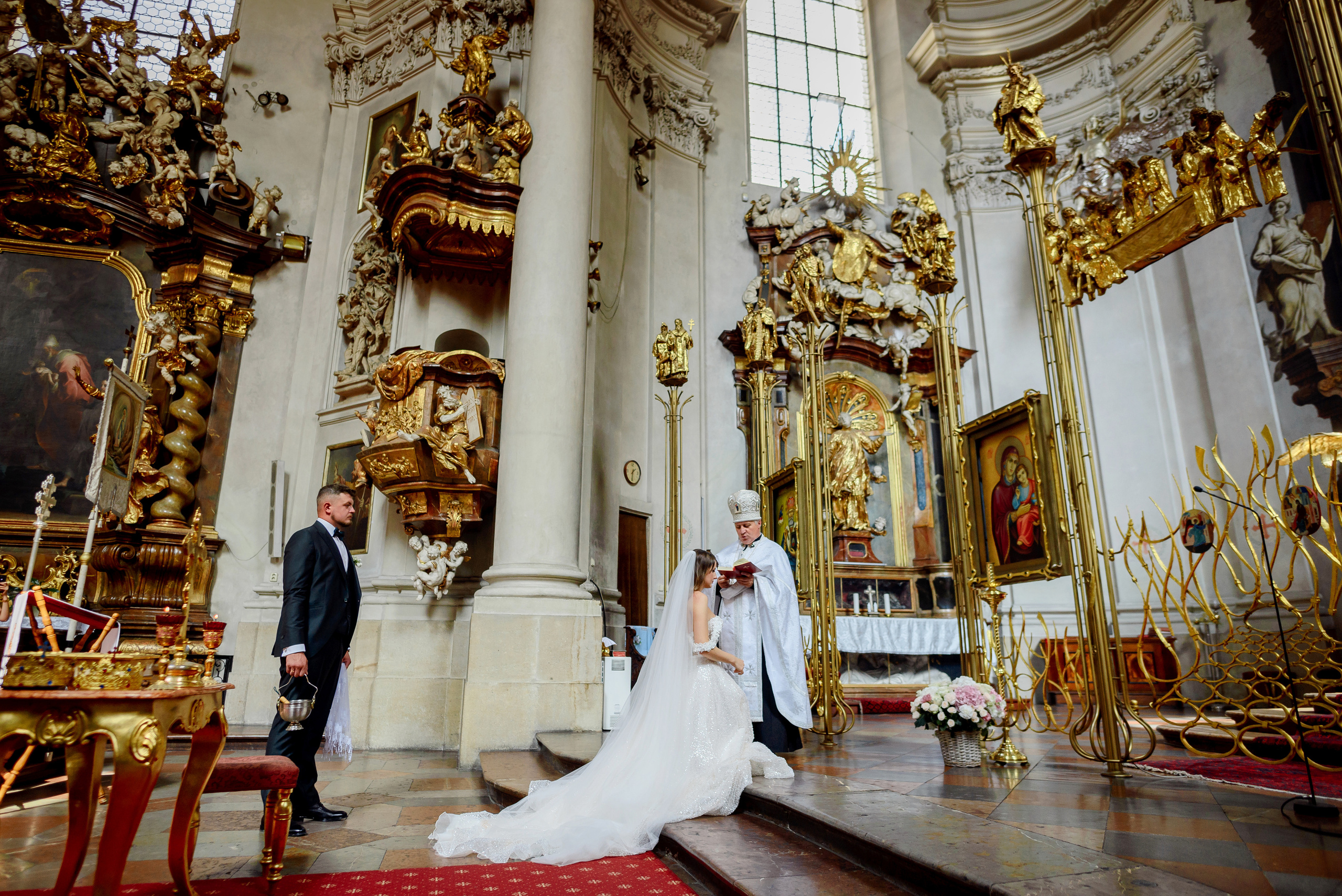 Andrew and Anita. Wedding and family photographer