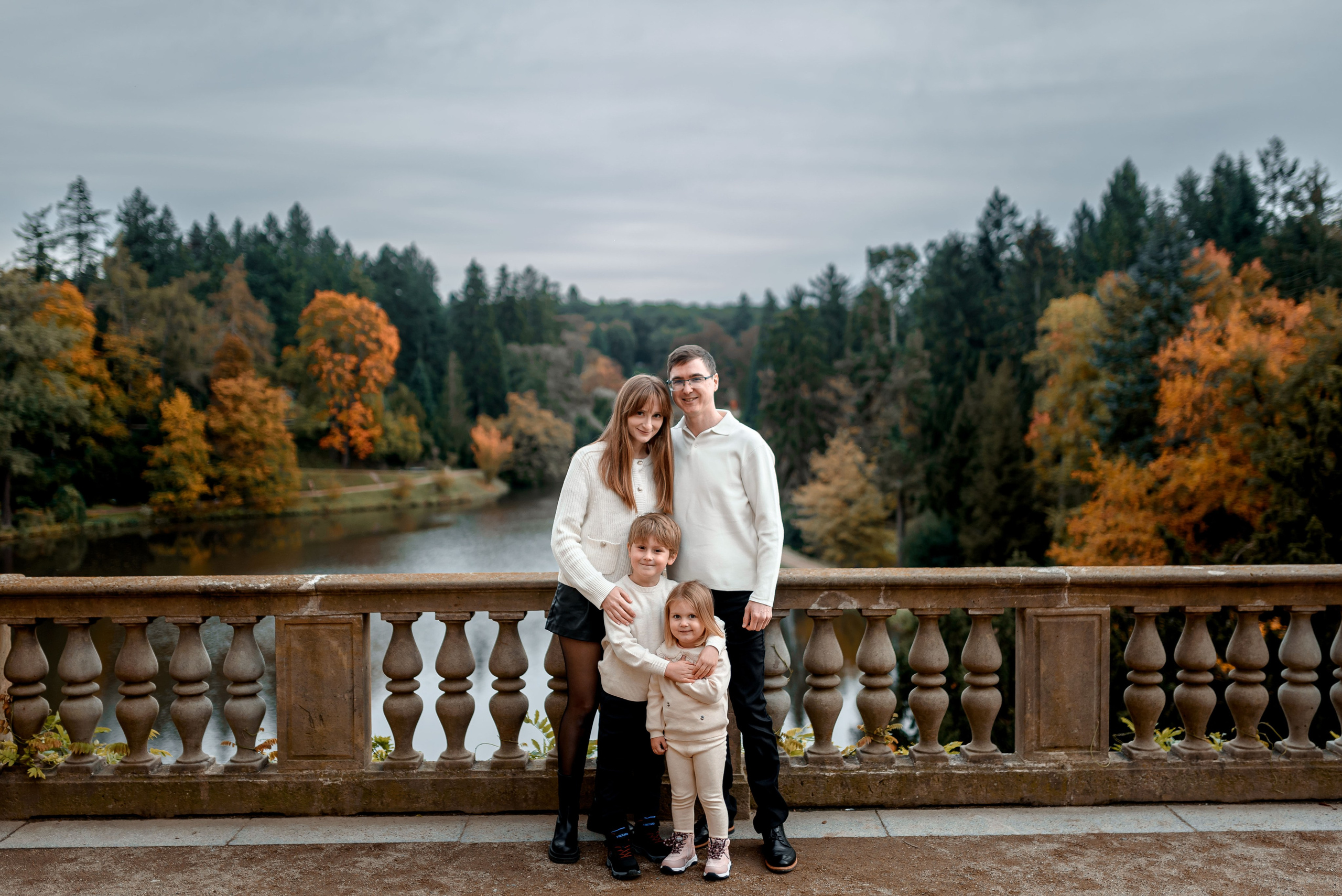 Autumn 2024. Wedding and family photographer
