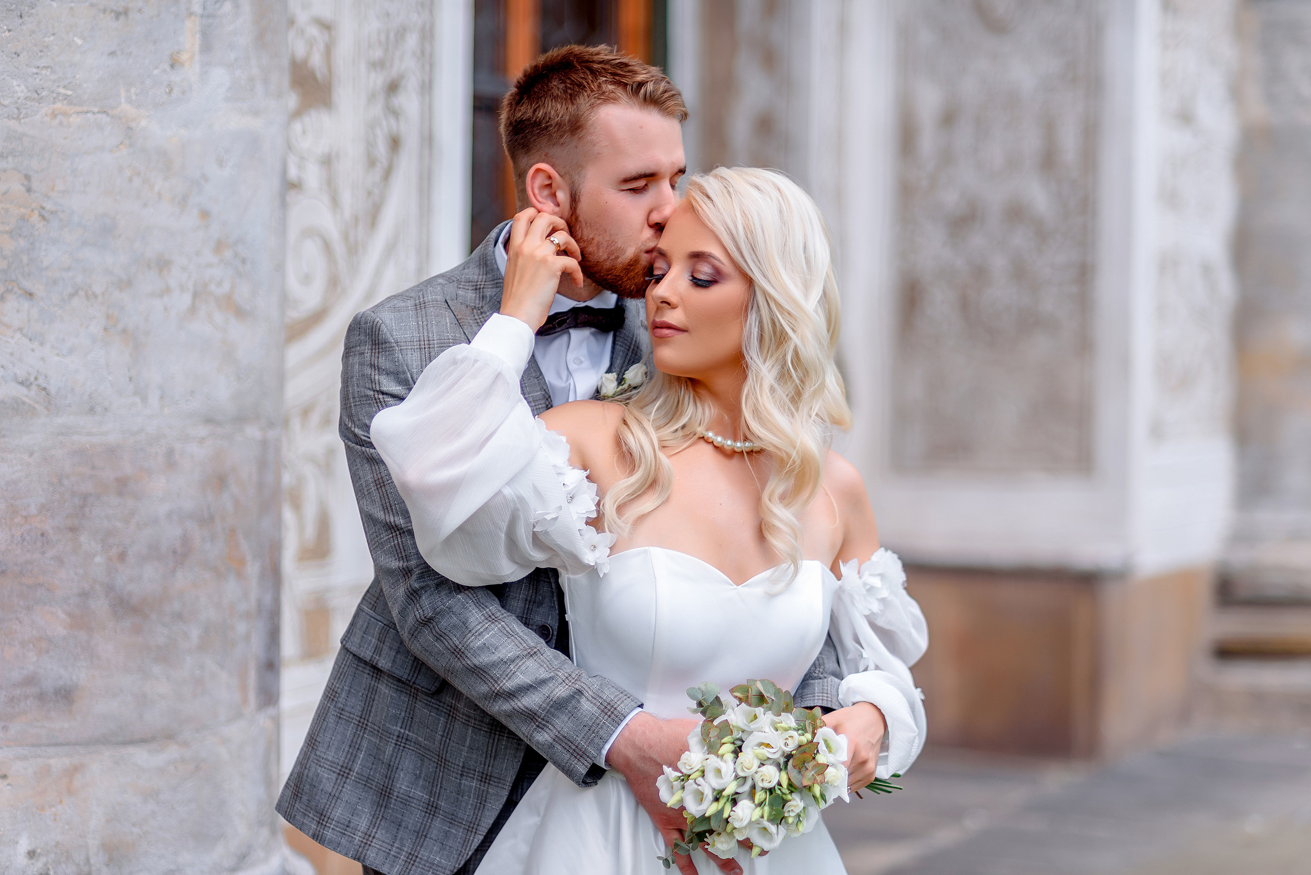 Queen garden. Wedding and family photographer