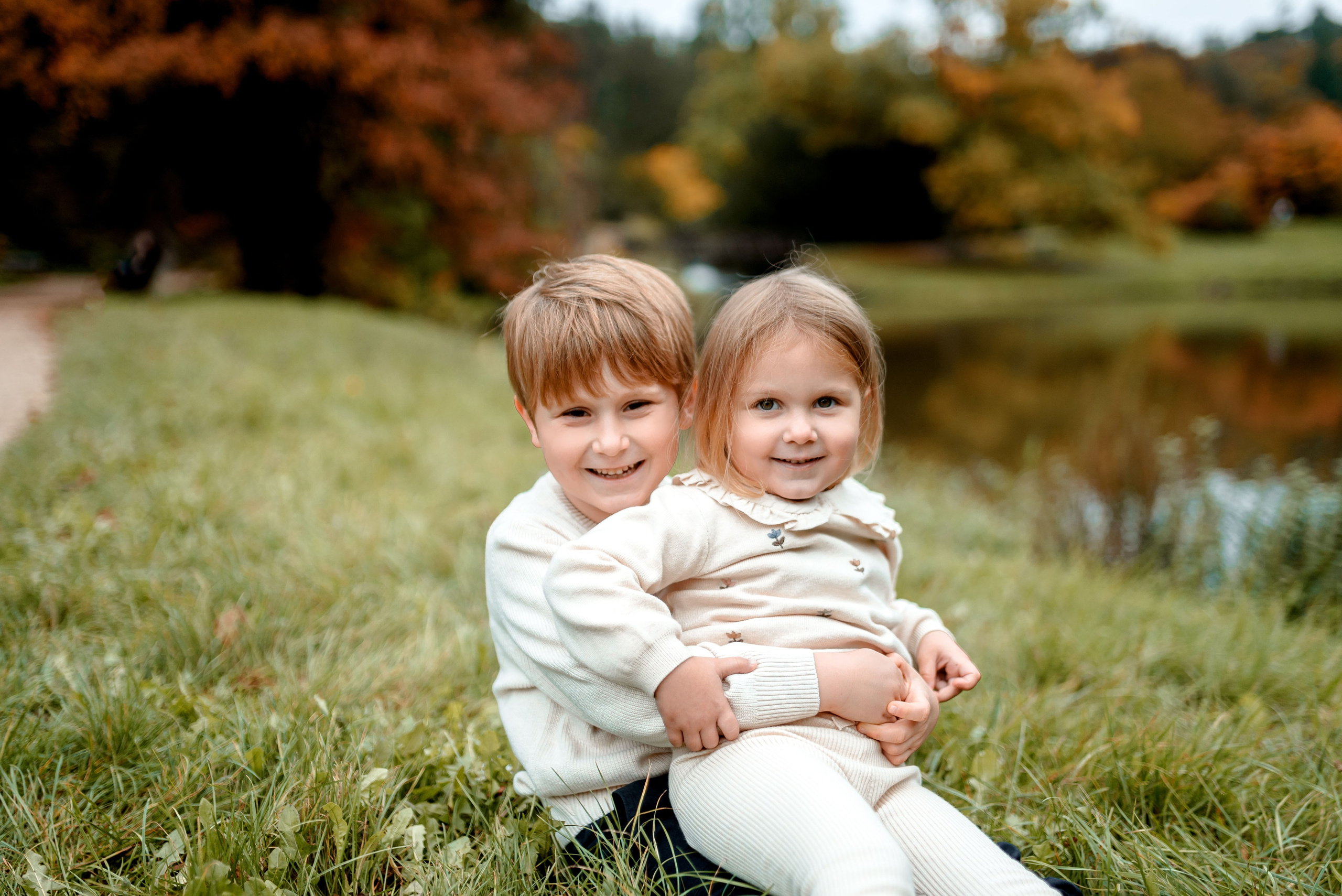 Autumn 2024. Wedding and family photographer