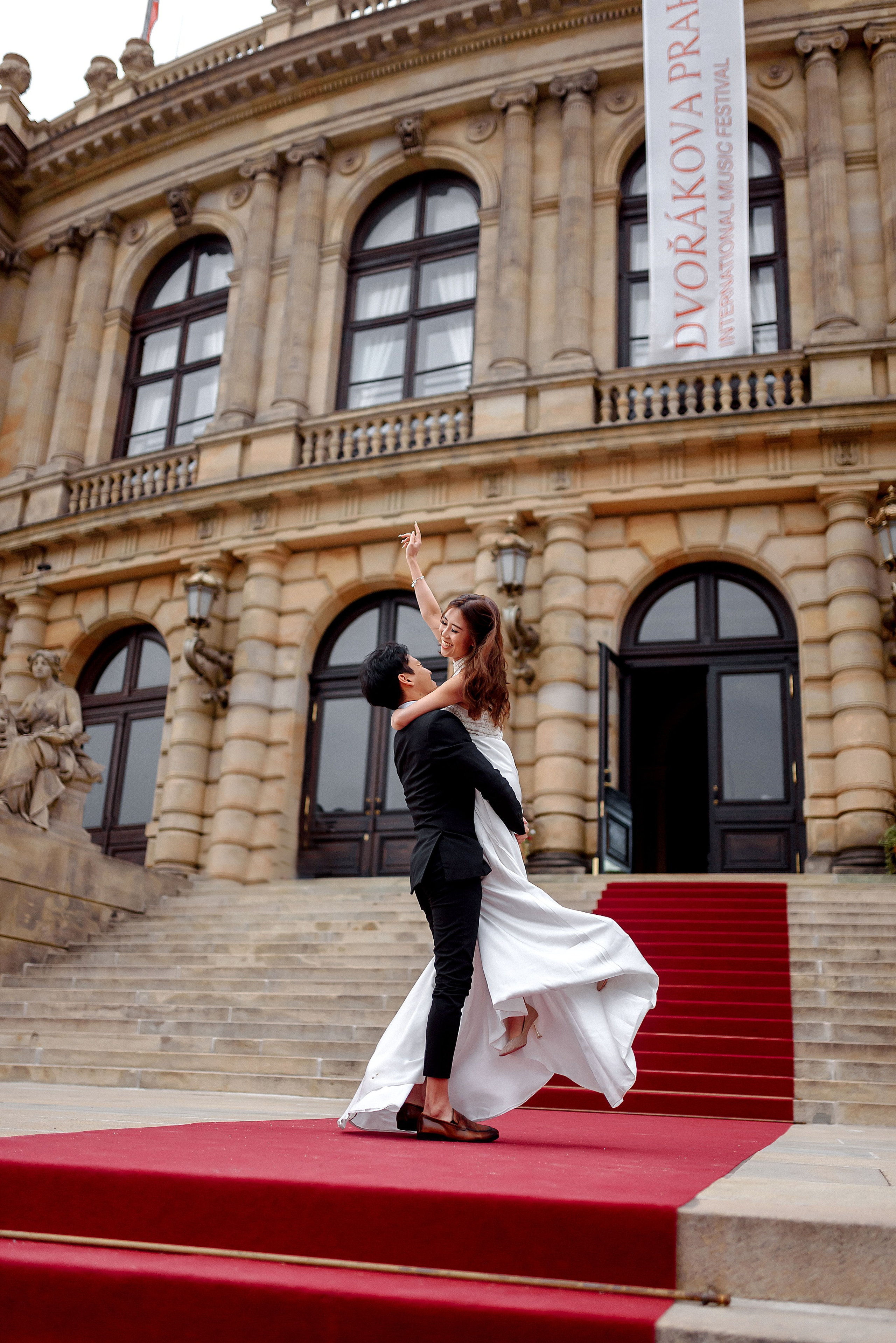 Friends from Singapore. Wedding and family photographer